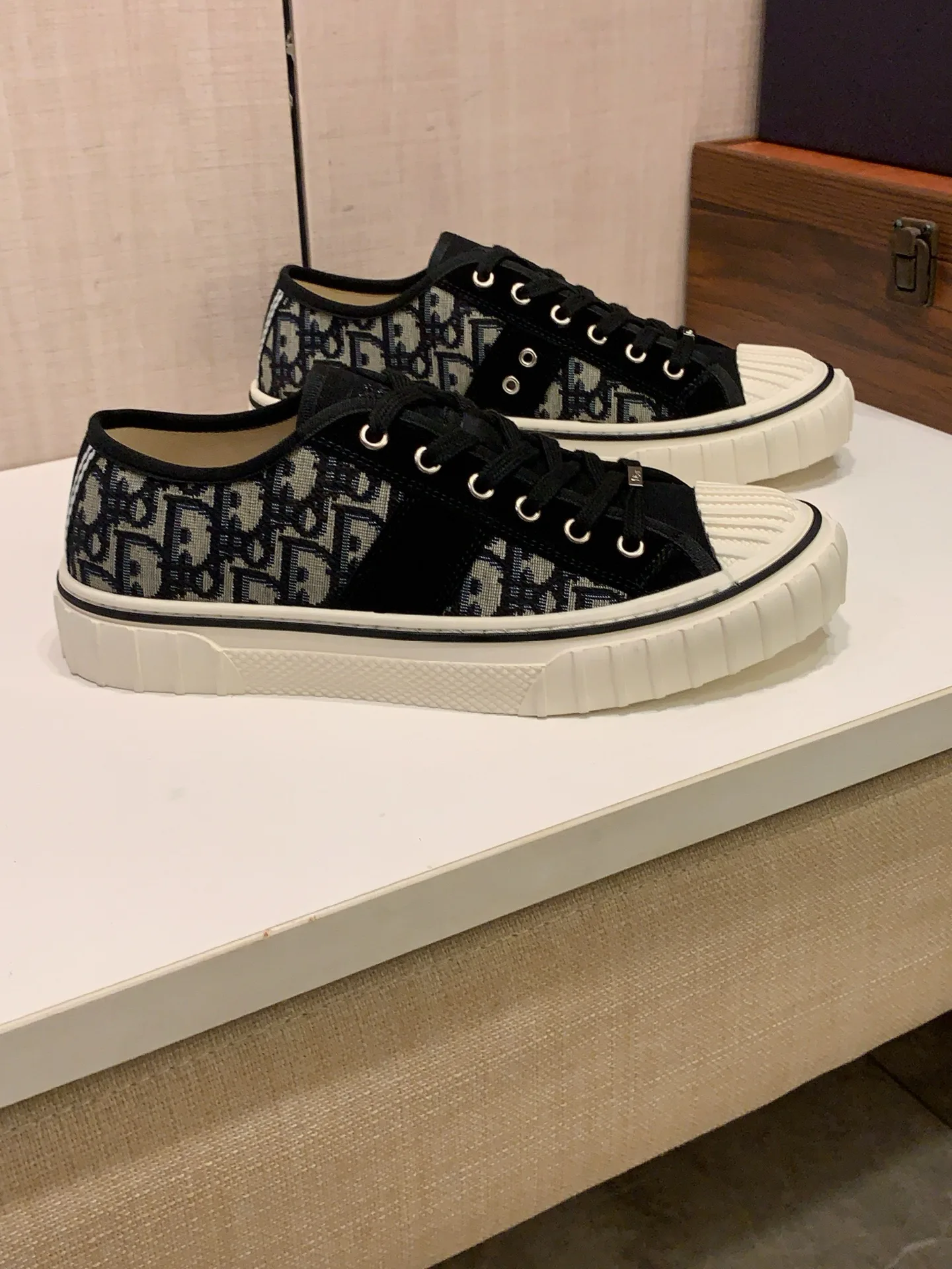 Men's Sneakers CHRISTIAN DIOR 18247723