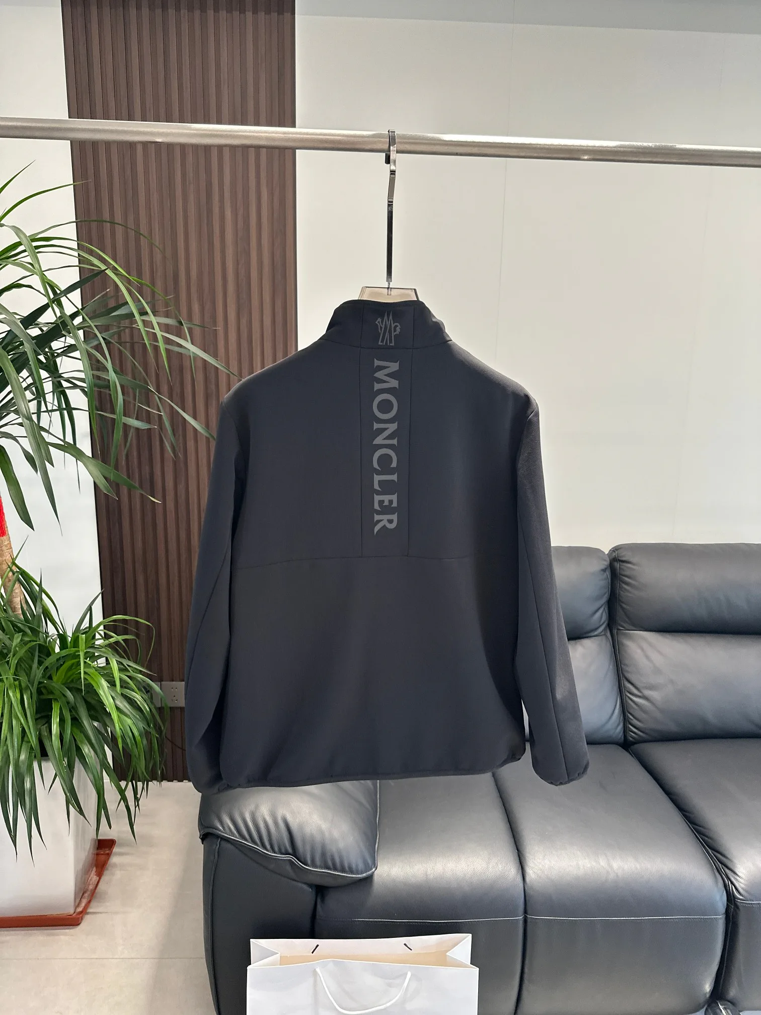 Men's Jackets And Down Jackets MONCLER 17967014