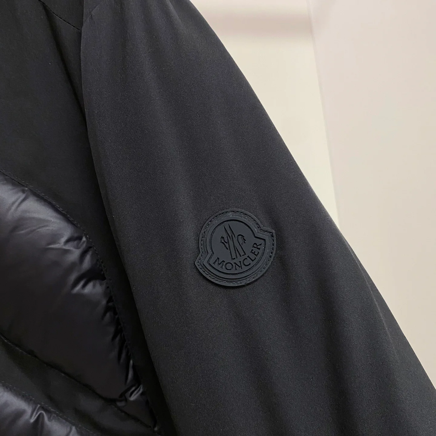 Men's Jackets And Down Jackets MONCLER 18029238