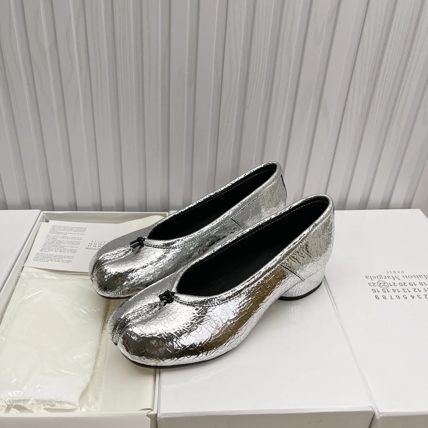 Women's Heels MAISON MARGIELA 18104540