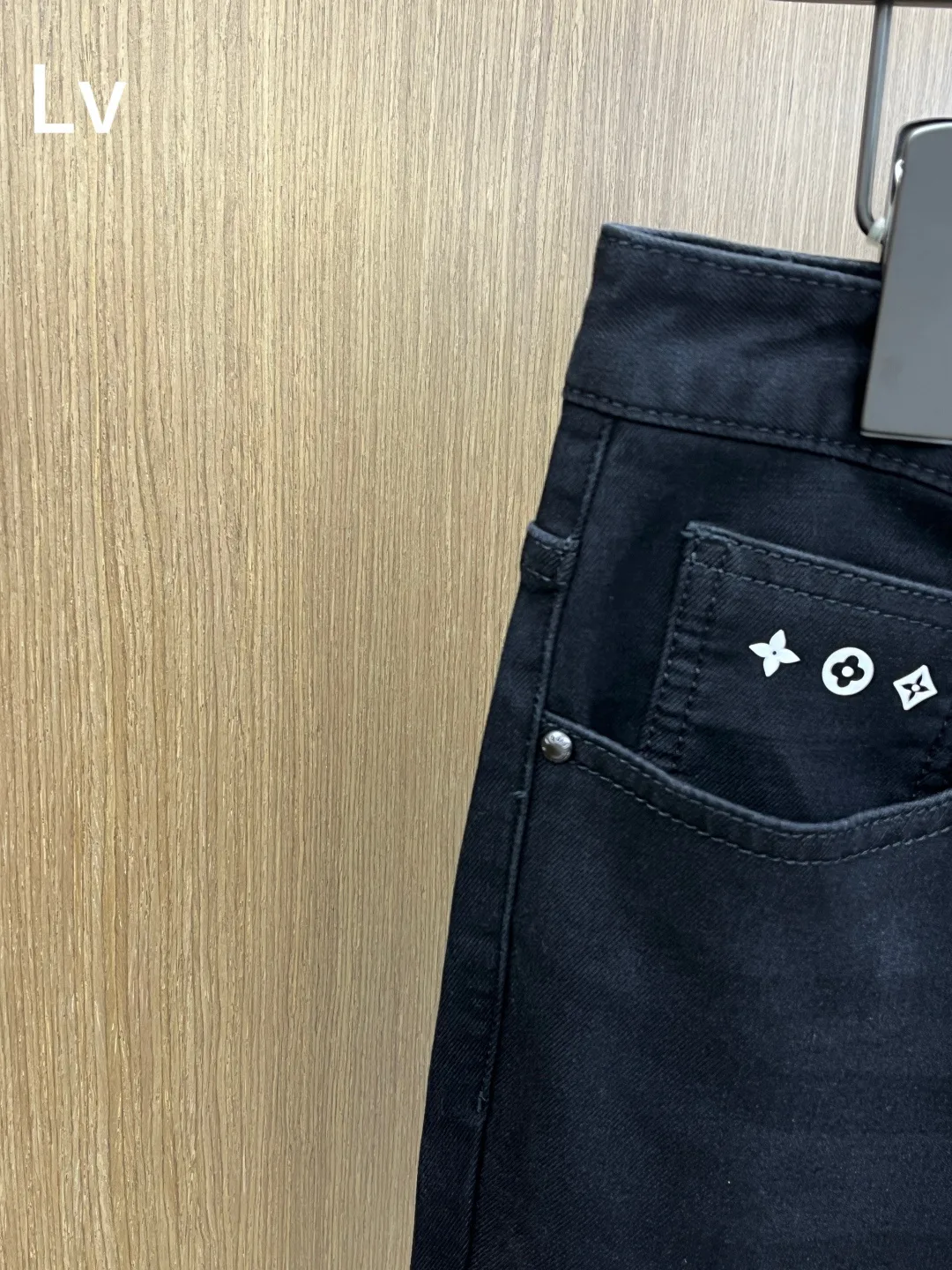 Men's Jeans LOUIS VUITTON 18244079