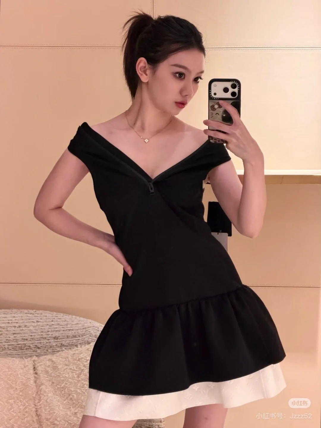 Women's Dresses LOUIS VUITTON 17671235