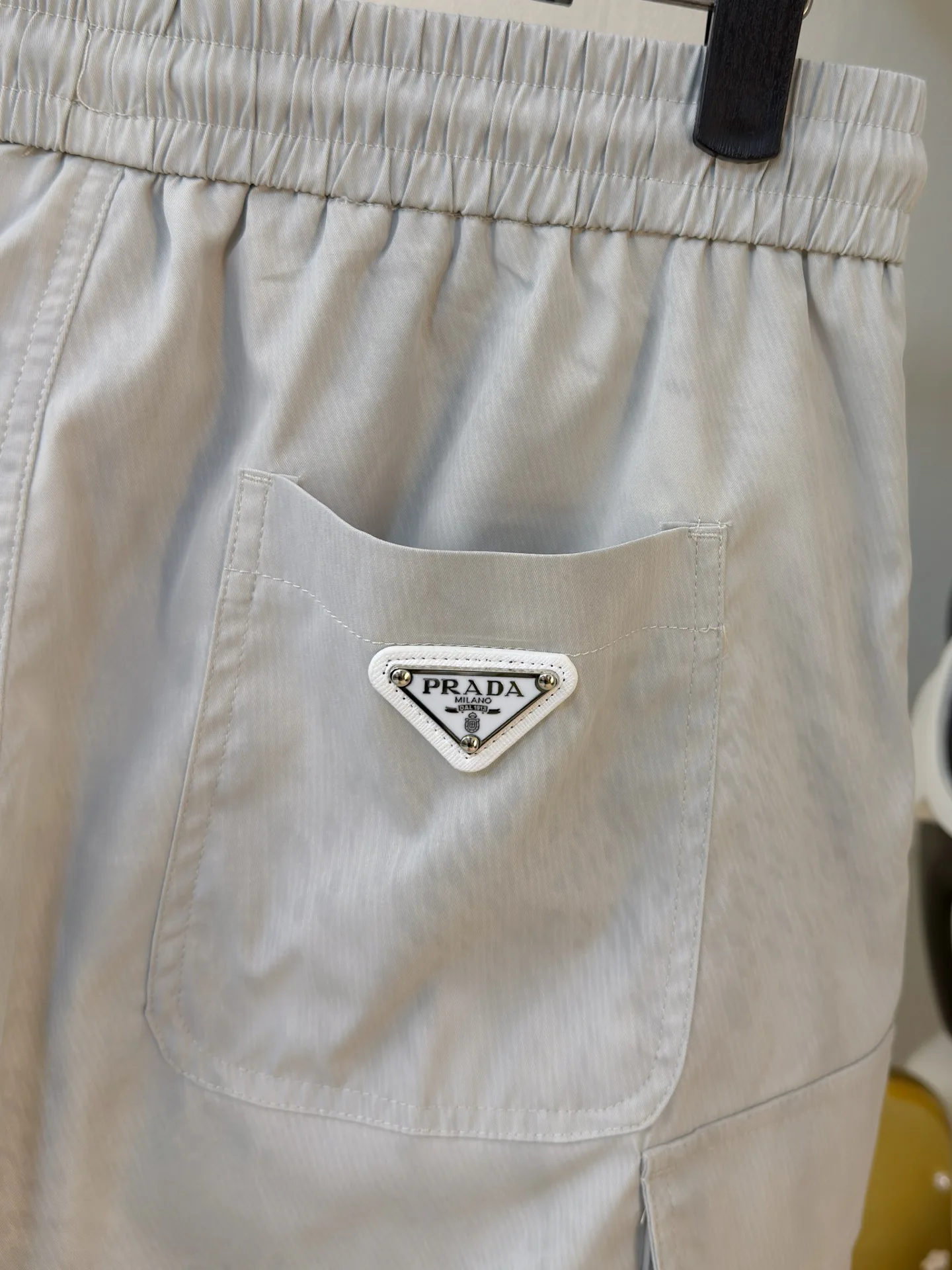 Men's Shorts PRADA 18296364