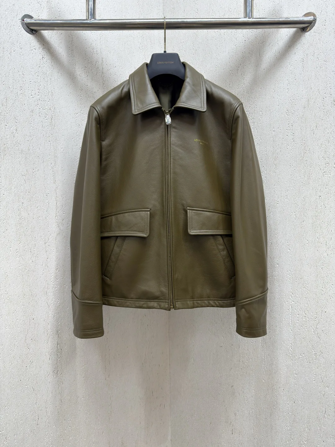 Men's Leather Jackets And Sheepskin Coats LOUIS VUITTON 17966988