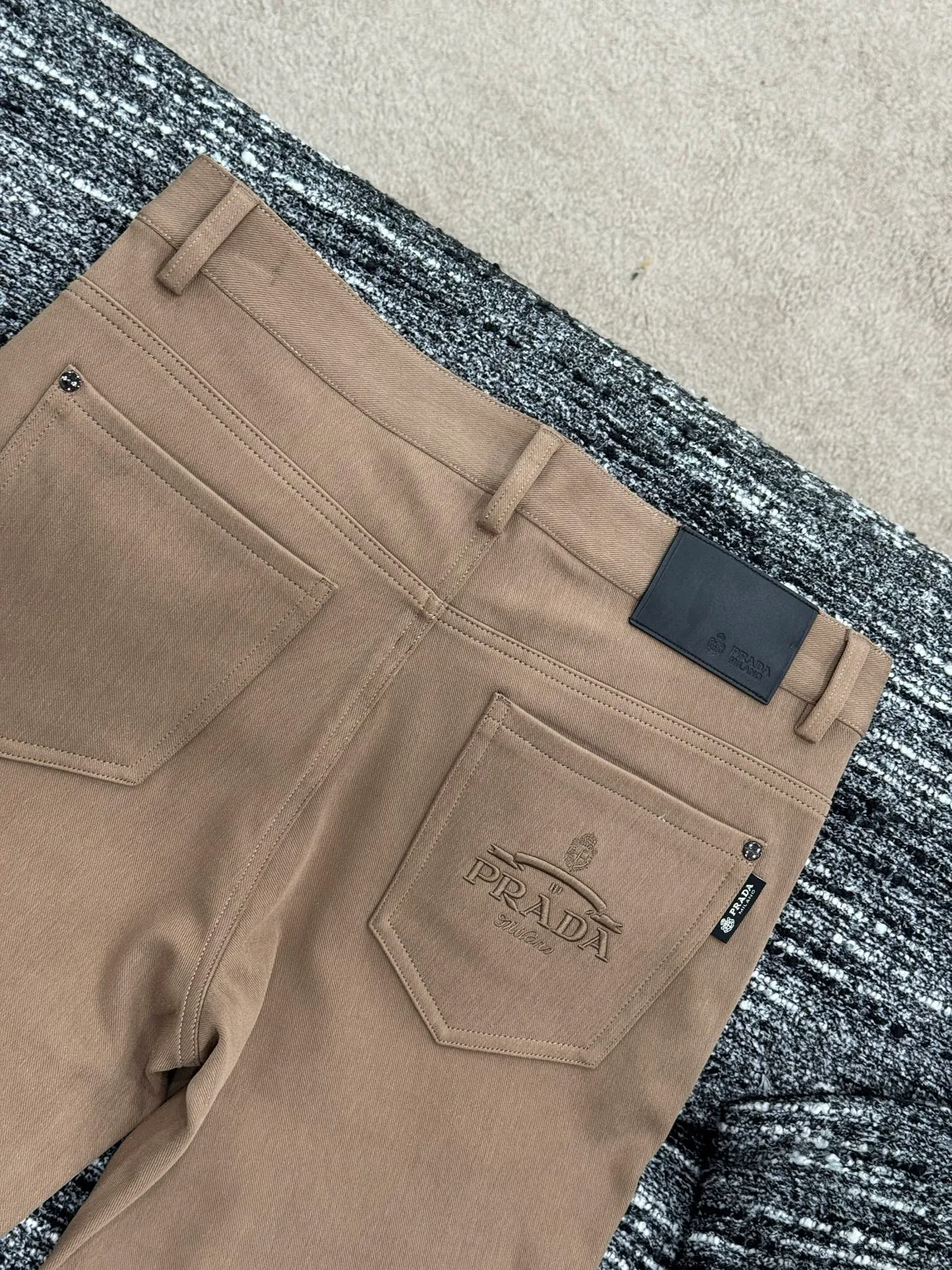 Men's Trousers PRADA 18084089