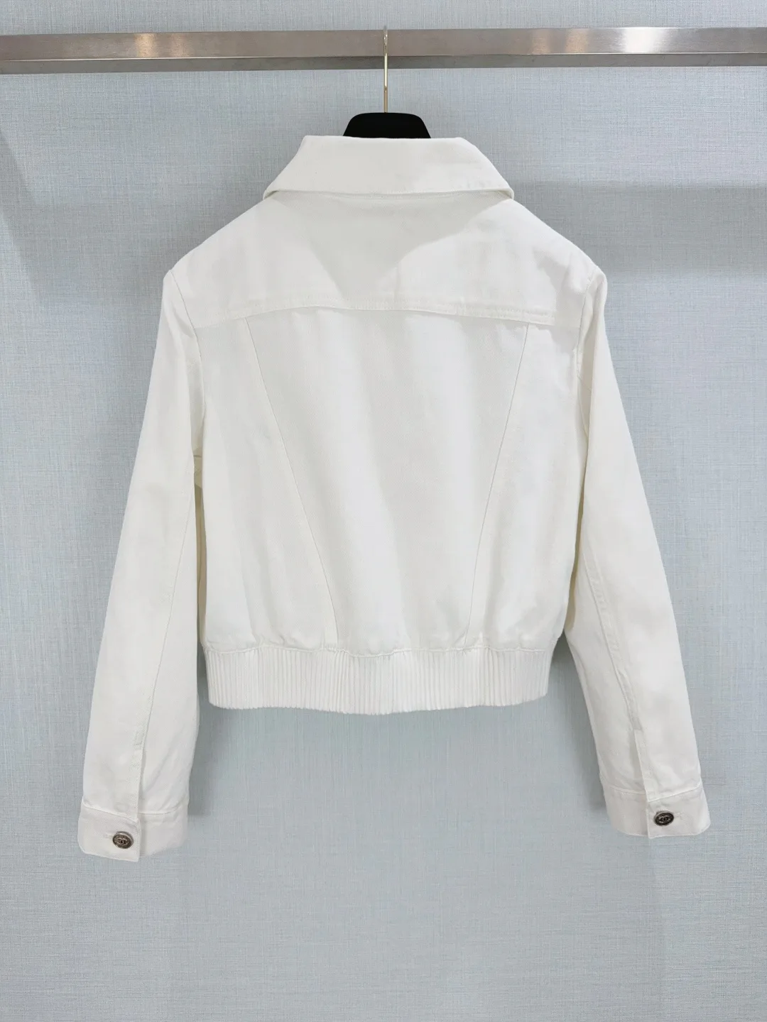 Women's Jackets And Down Jackets CHANEL 16887013
