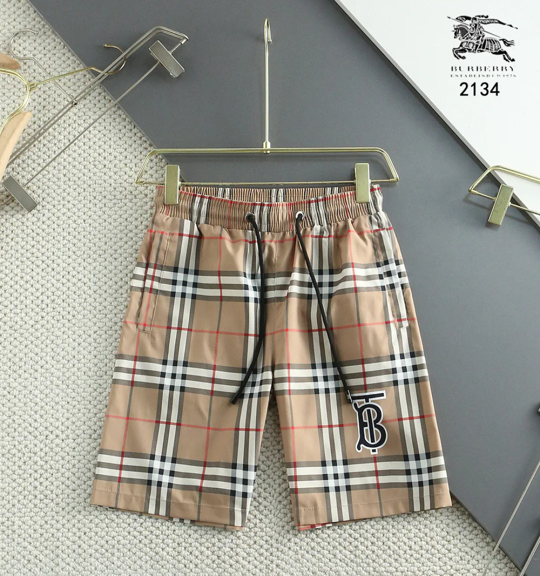 Men's Shorts BURBERRY 18000494