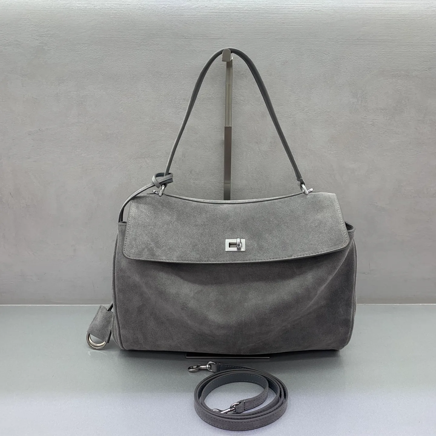Women's Classic Handbags BALENCIAGA 18410412