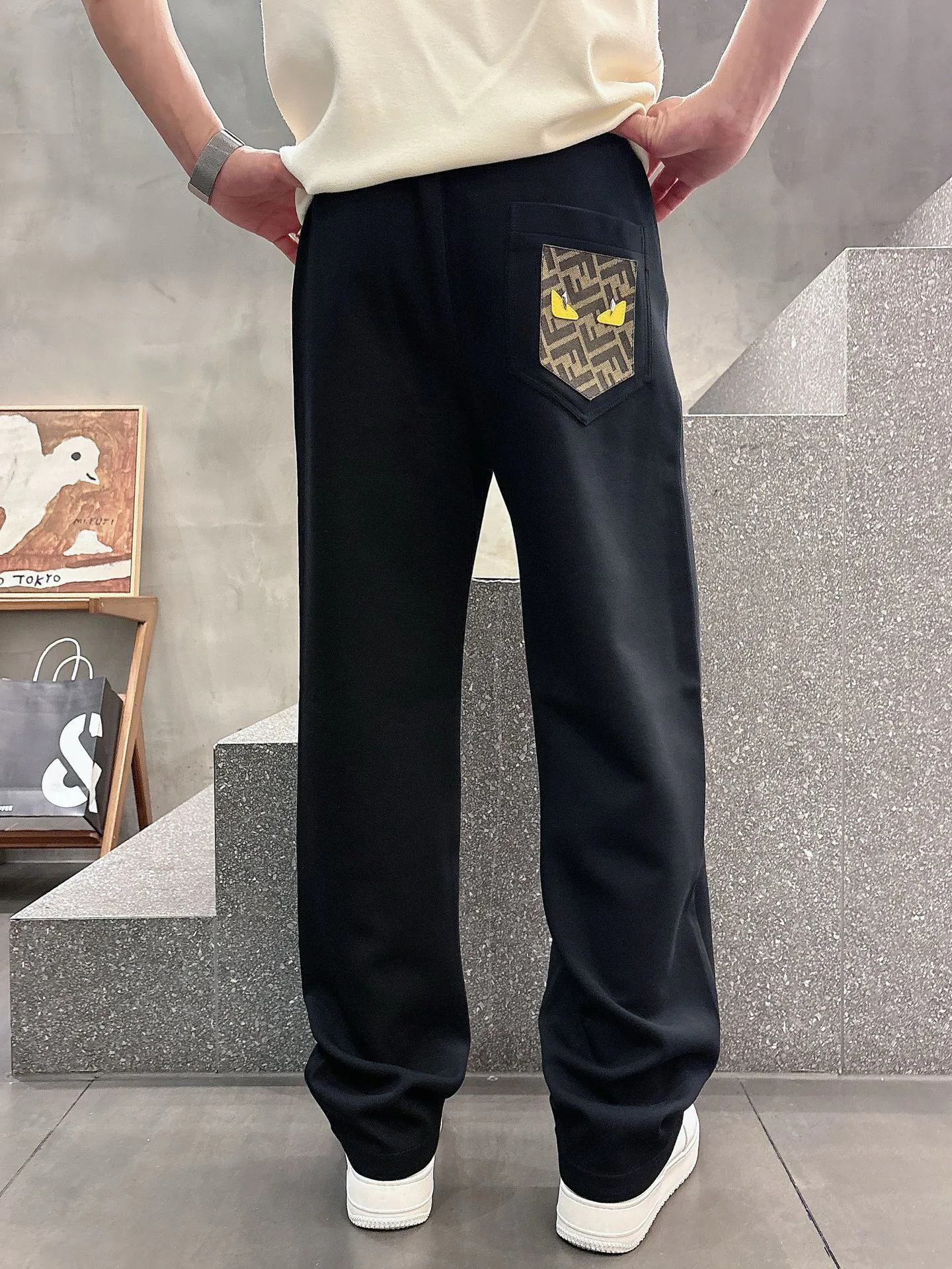 Men's Trousers FENDI 18399237
