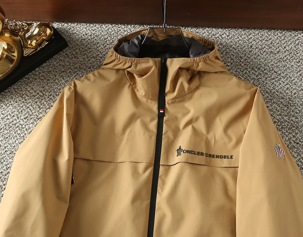 Men's Jackets And Down Jackets MONCLER 17162493