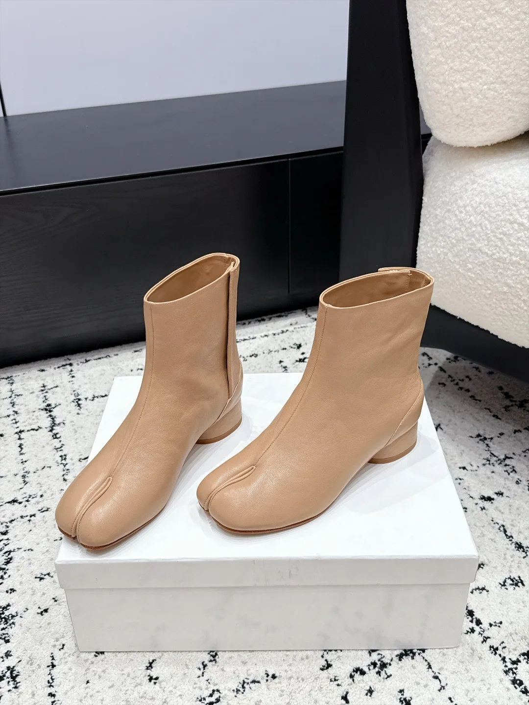 Women's Booties MAISON MARGIELA 18406405