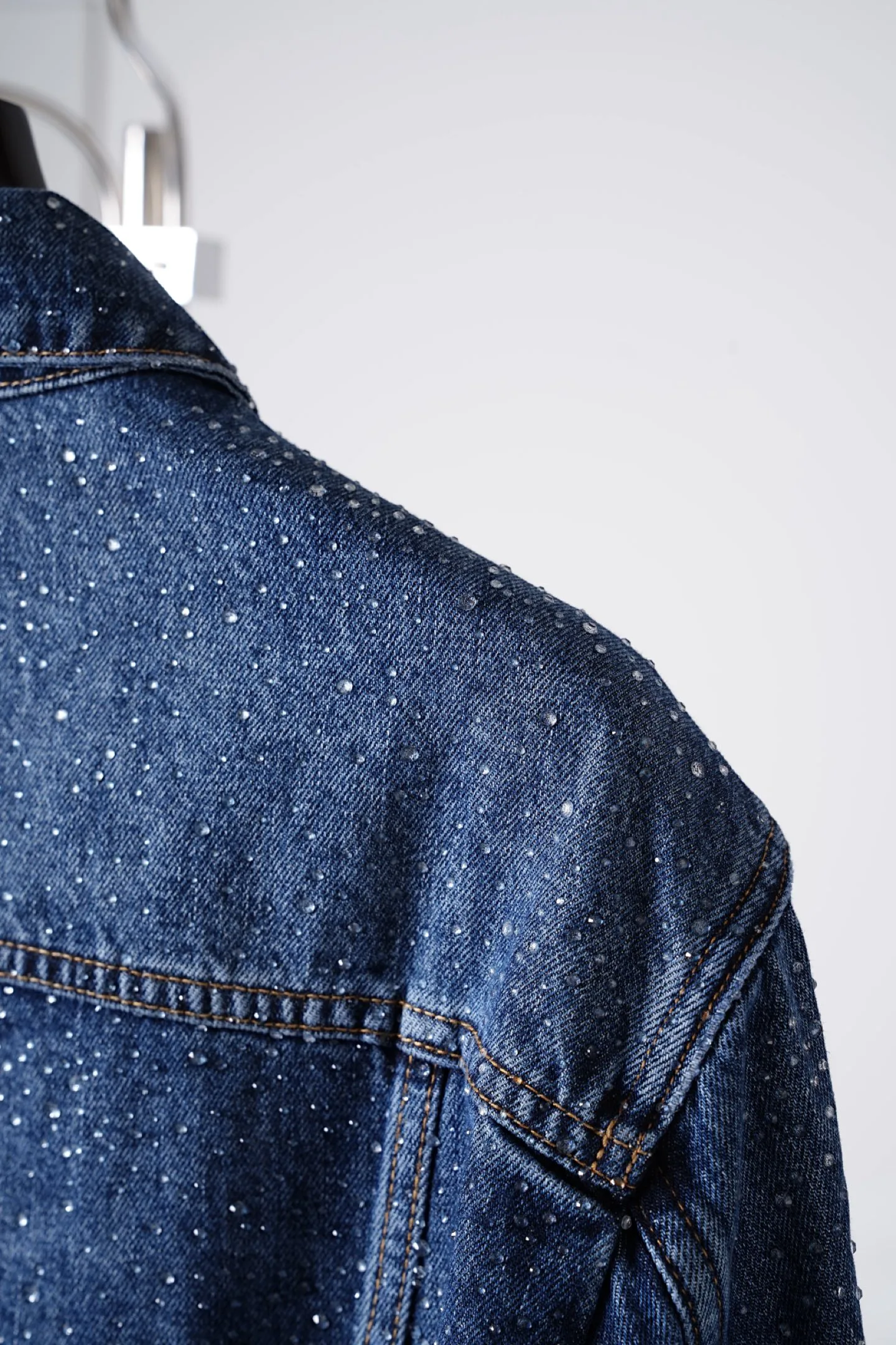 Men's Jackets And Down Jackets LOUIS VUITTON 18179072