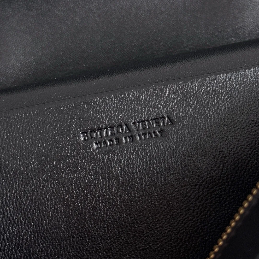 Women's Classic Handbags BOTTEGA VENETA 18367428