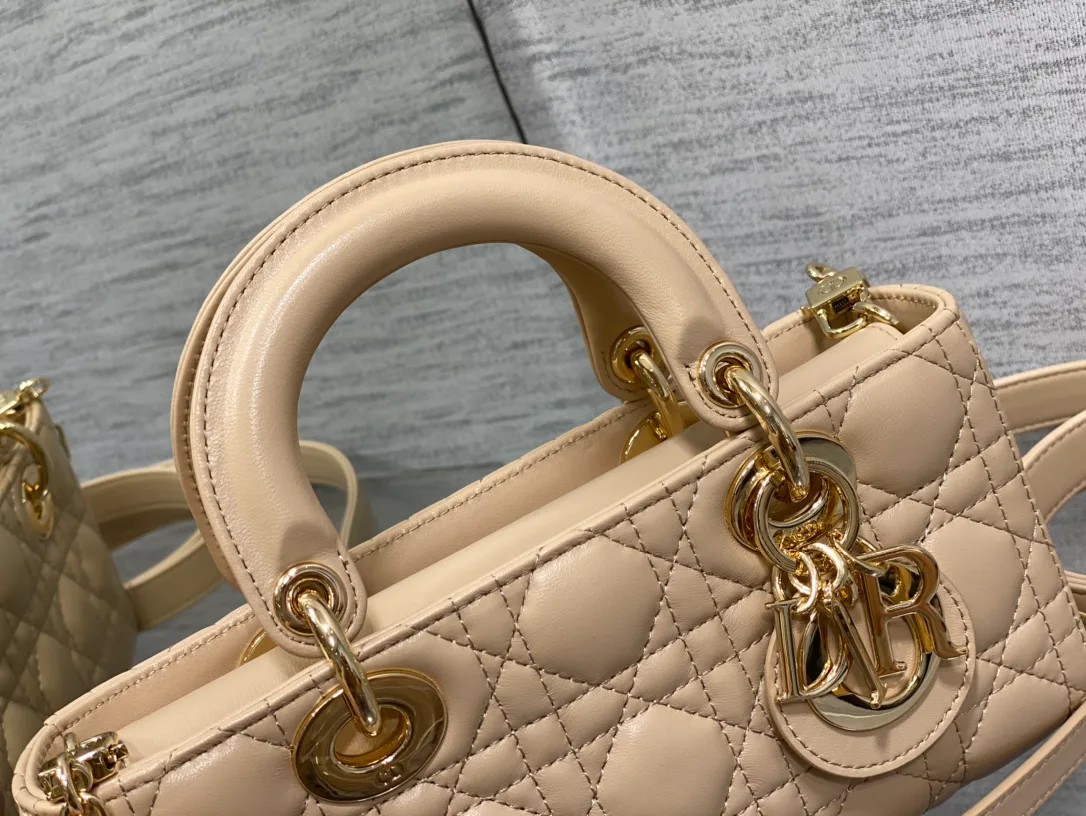 Women's Classic Handbags CHRISTIAN DIOR 17770379