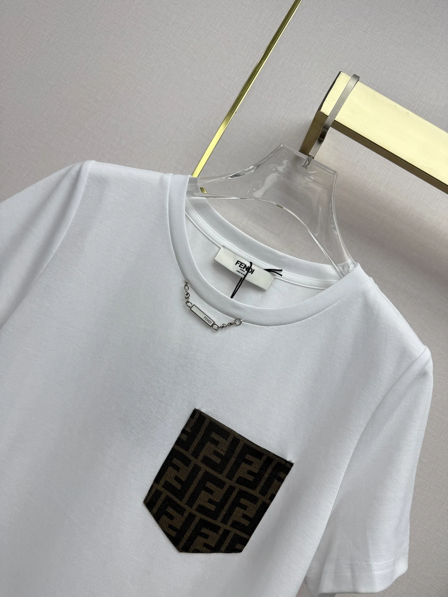 Women's T-Shirts FENDI 17361111