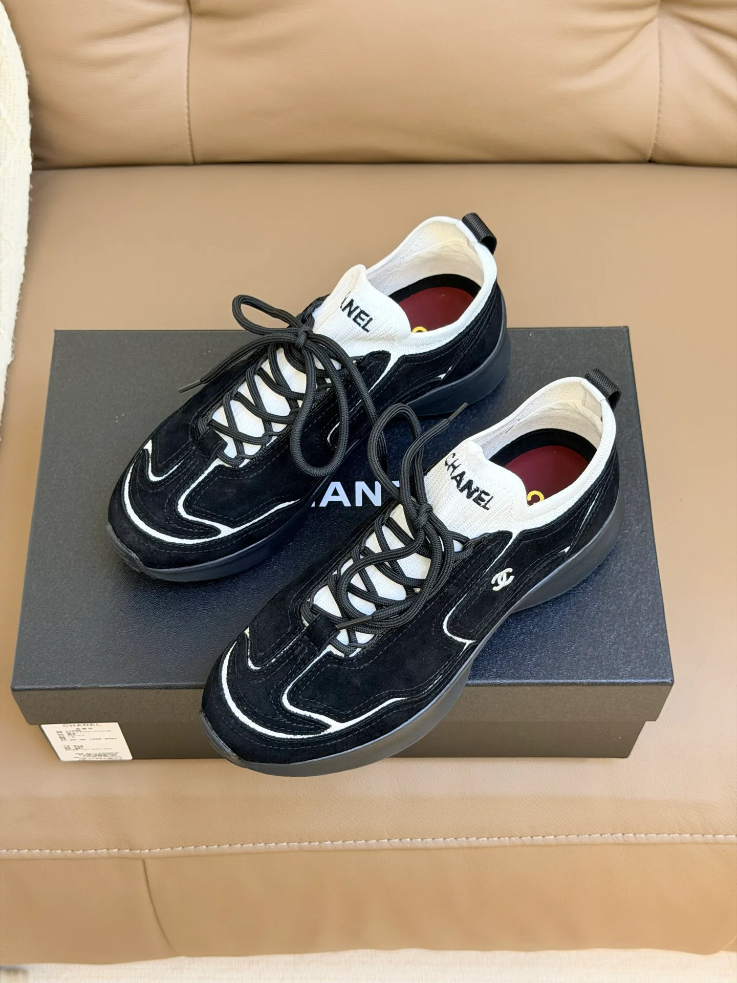 Women's Sneakers CHANEL 17510612