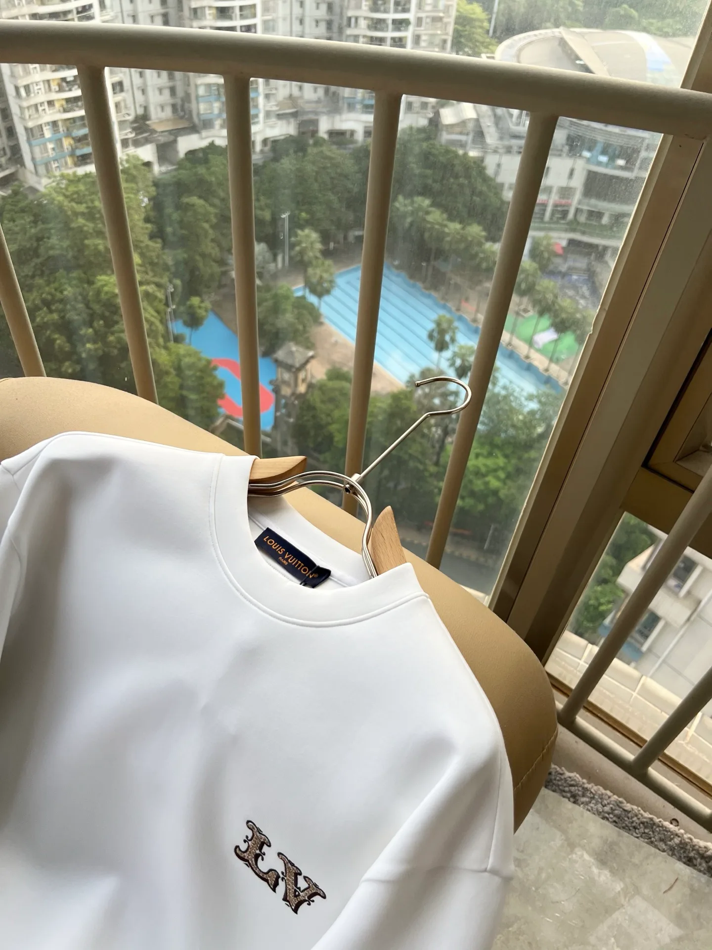 Men's Sweatshirts And Hoodies LOUIS VUITTON 18495737