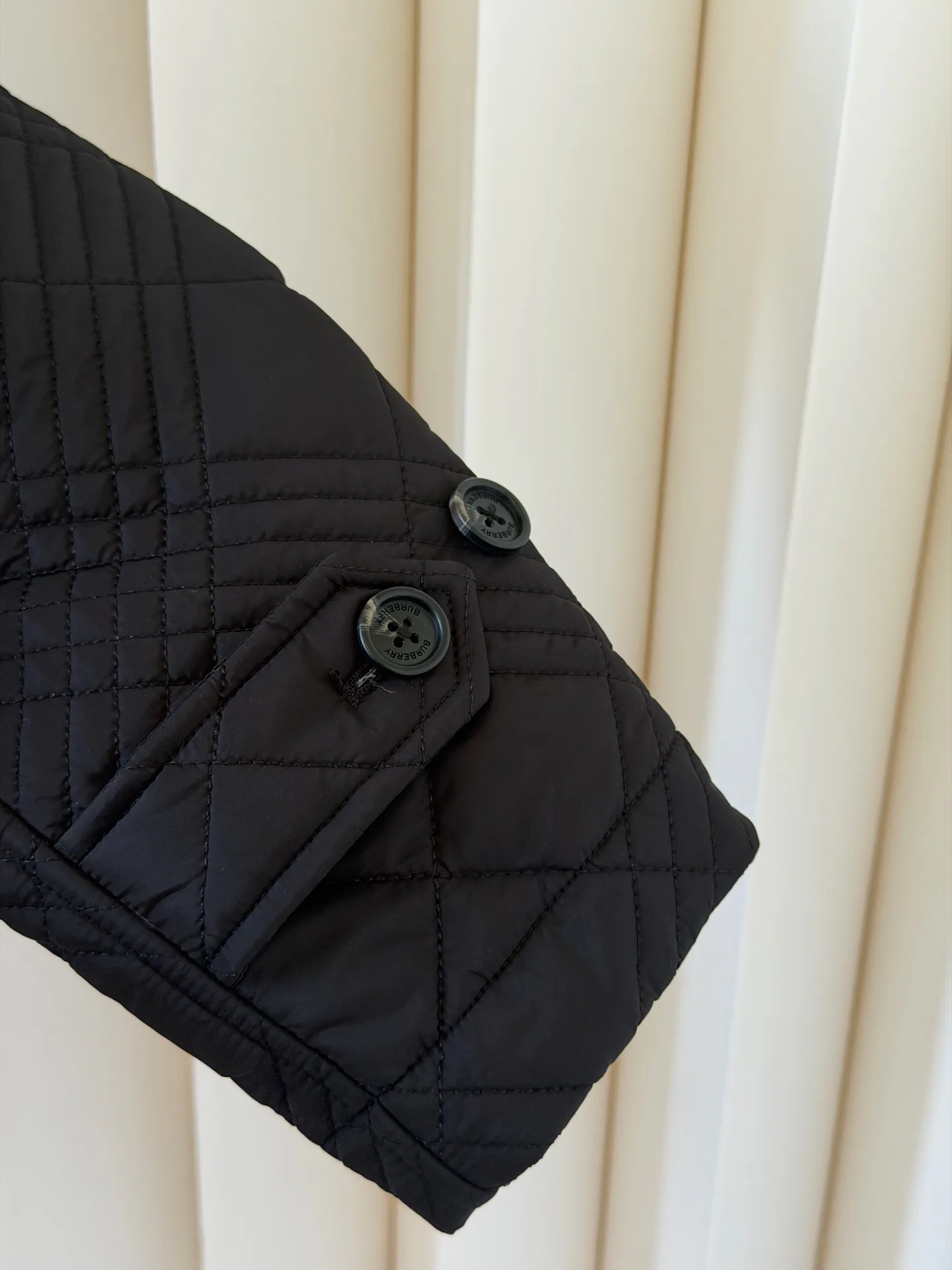 Куртки И Пуховики Женские Burberry 18615354