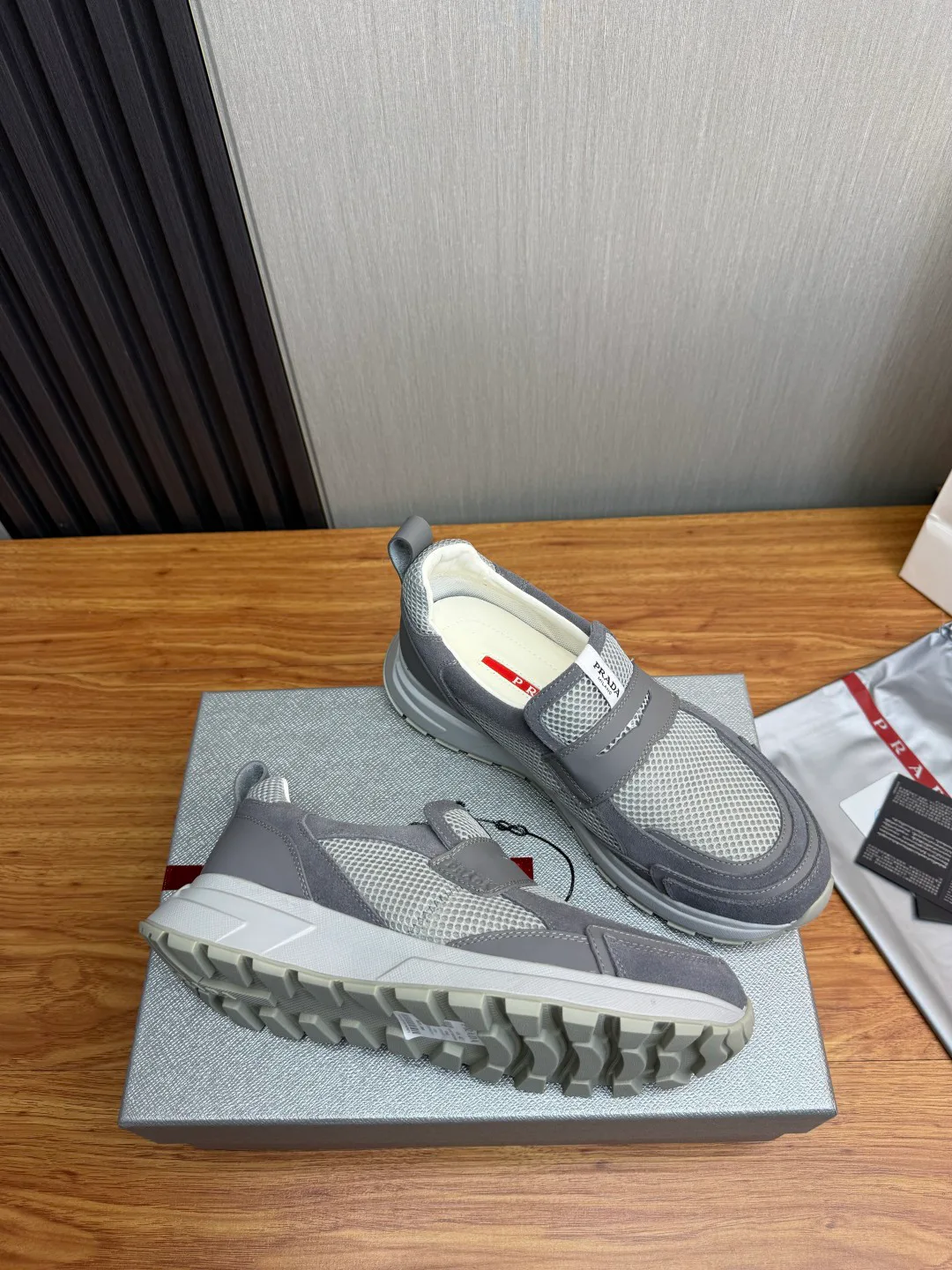 Men's Sneakers PRADA 17814138