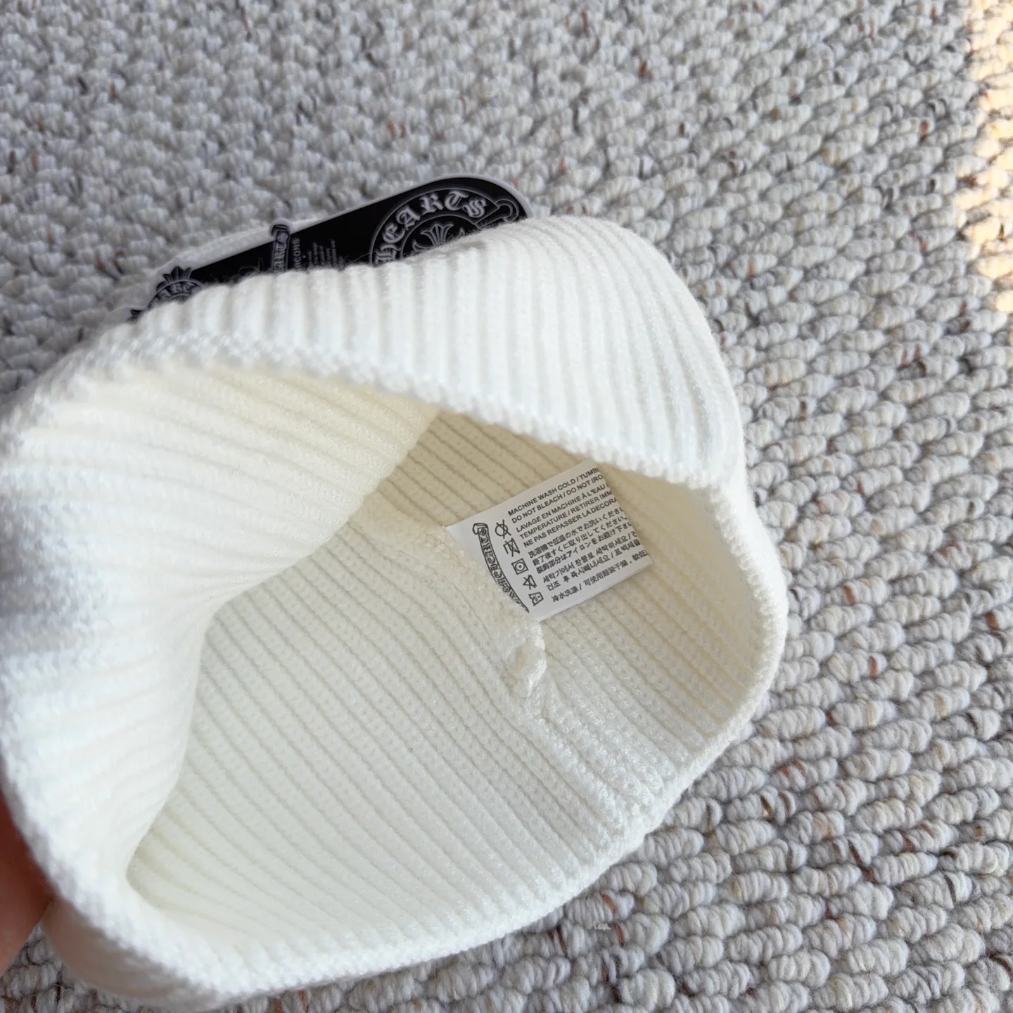 Hats CHROME HEARTS 18450138