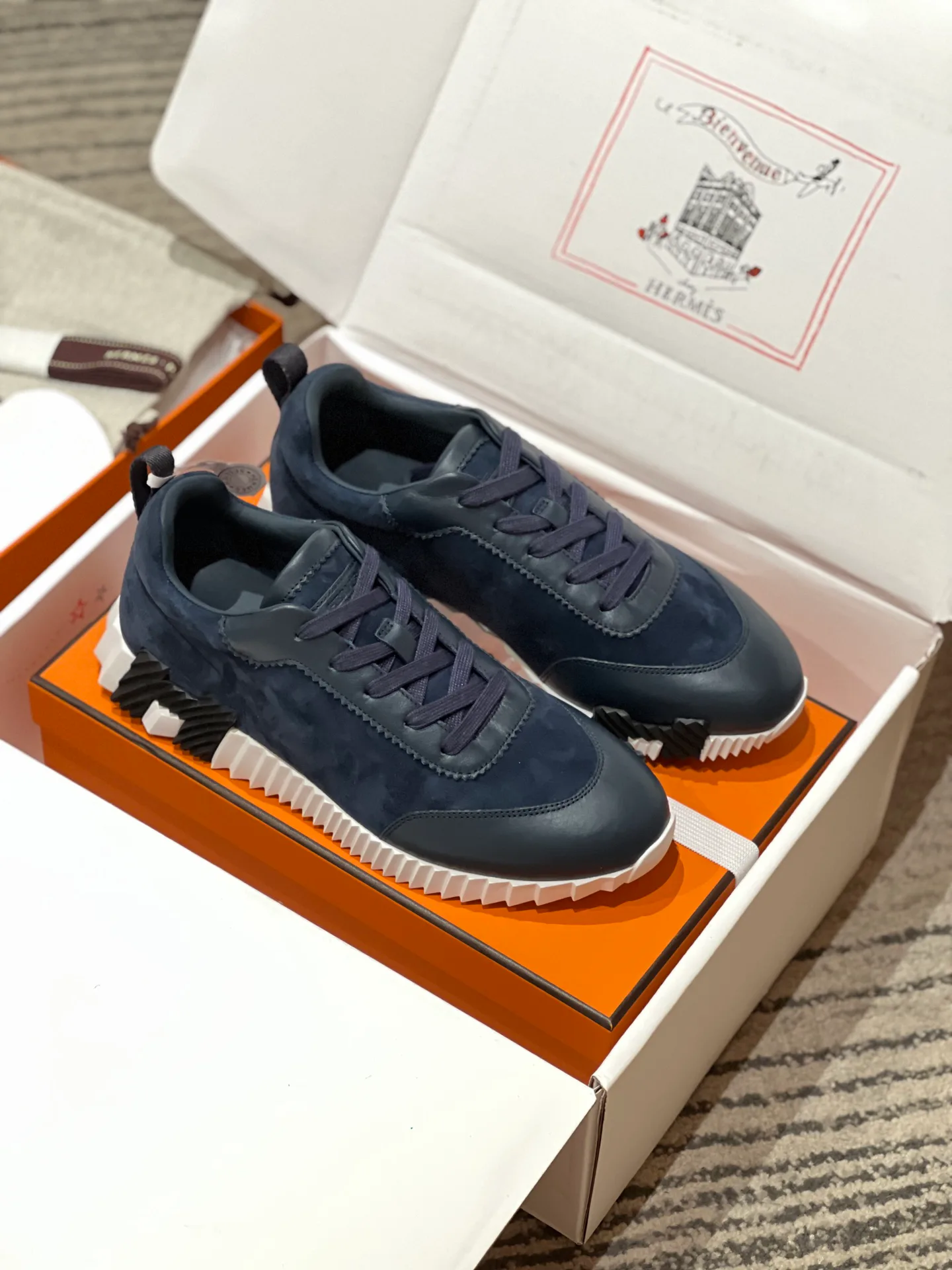 Women's Sneakers HERMES 18080326