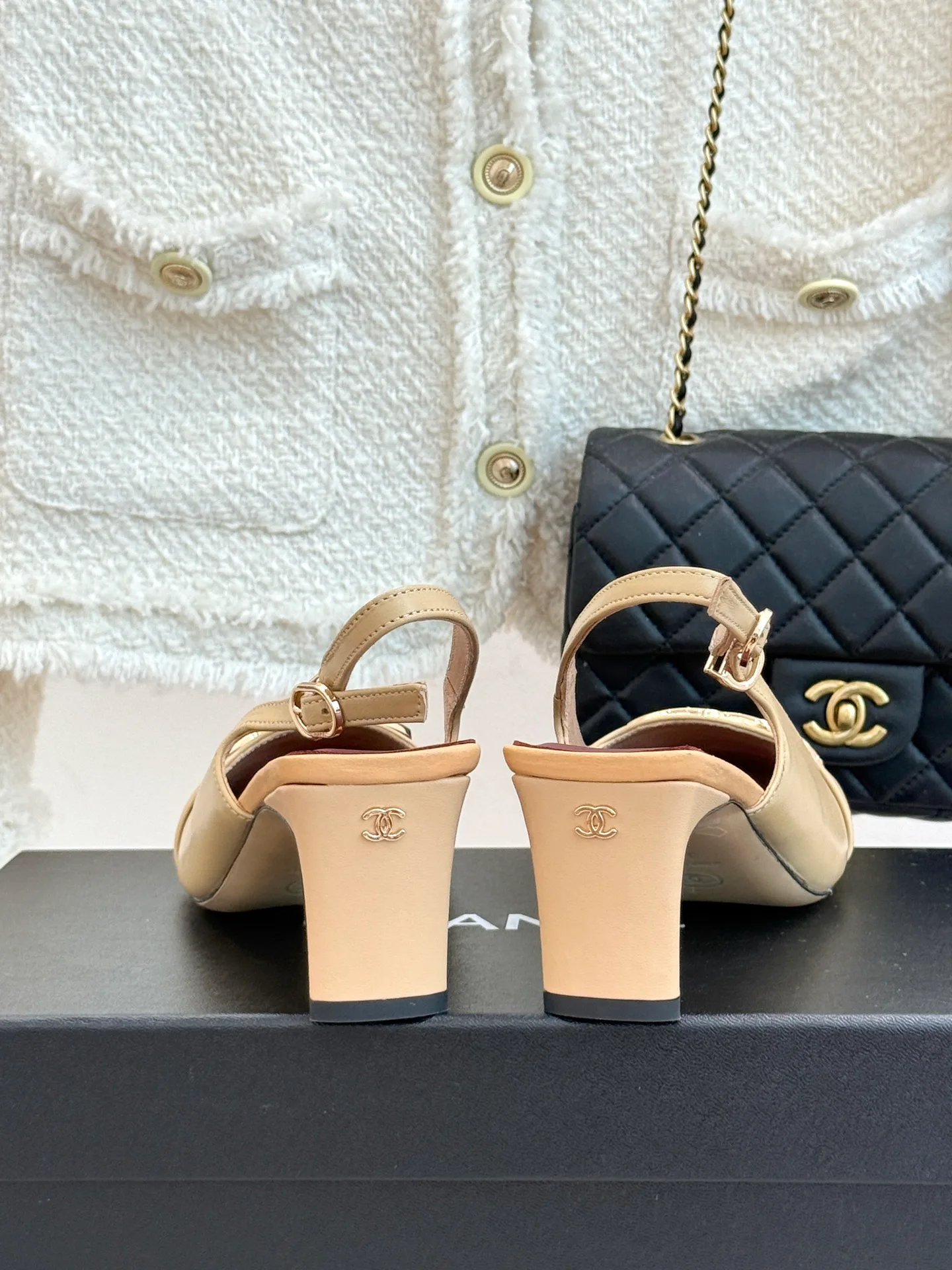 Women's Open-Toe Sandals CHANEL 16965738