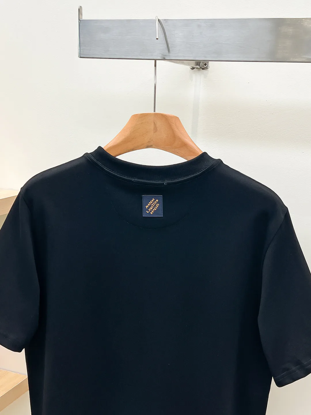 Men's T-Shirts LOUIS VUITTON 18499341