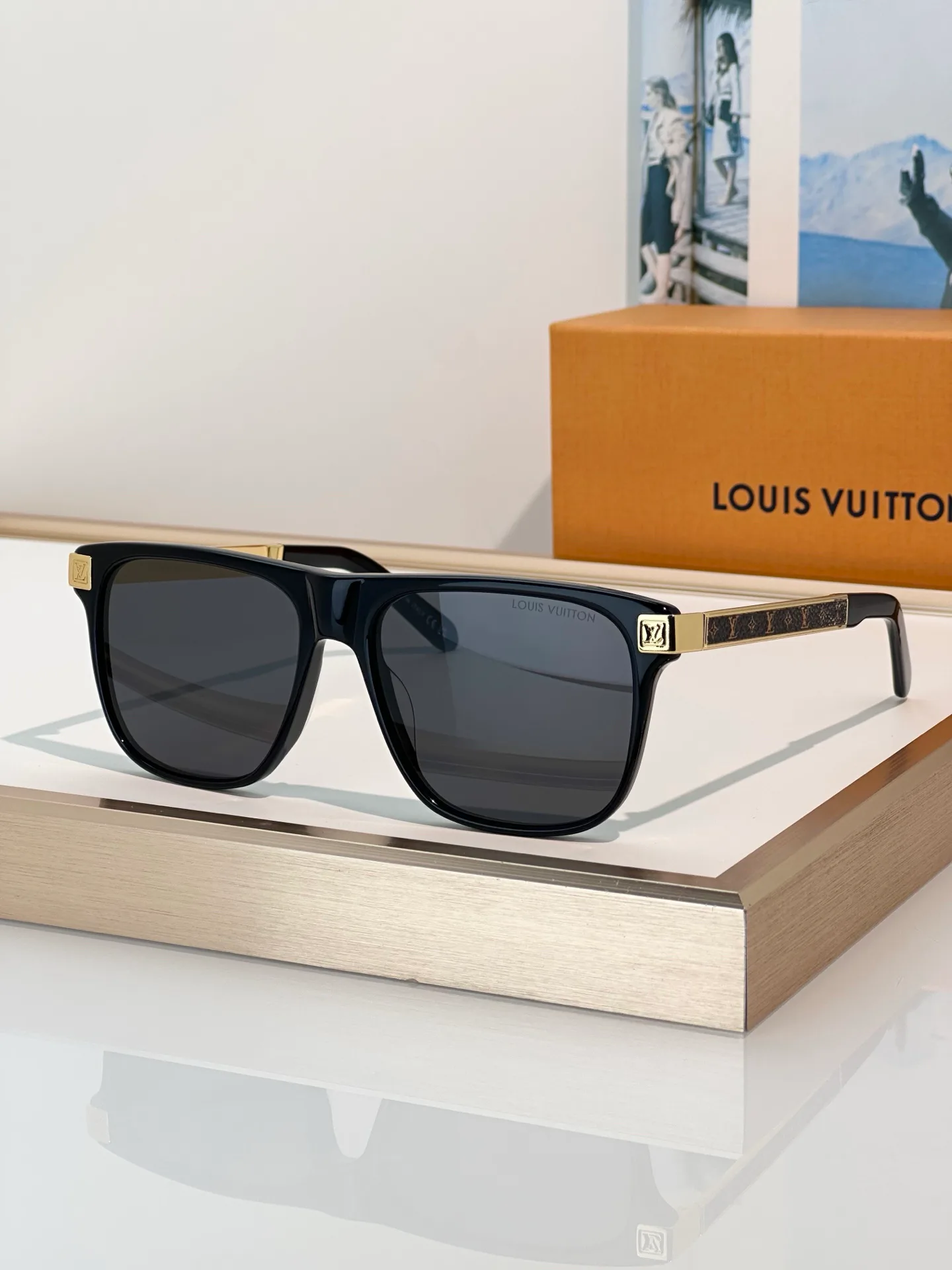 Glasses LOUIS VUITTON 18060375