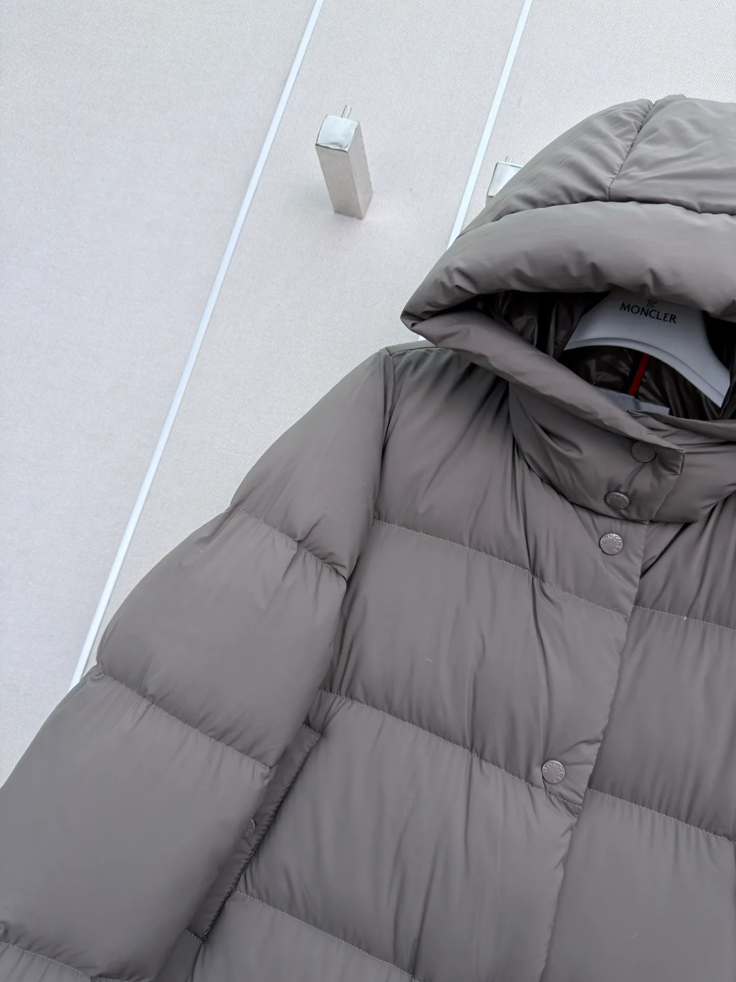Куртки И Пуховики Женские Moncler 18600950