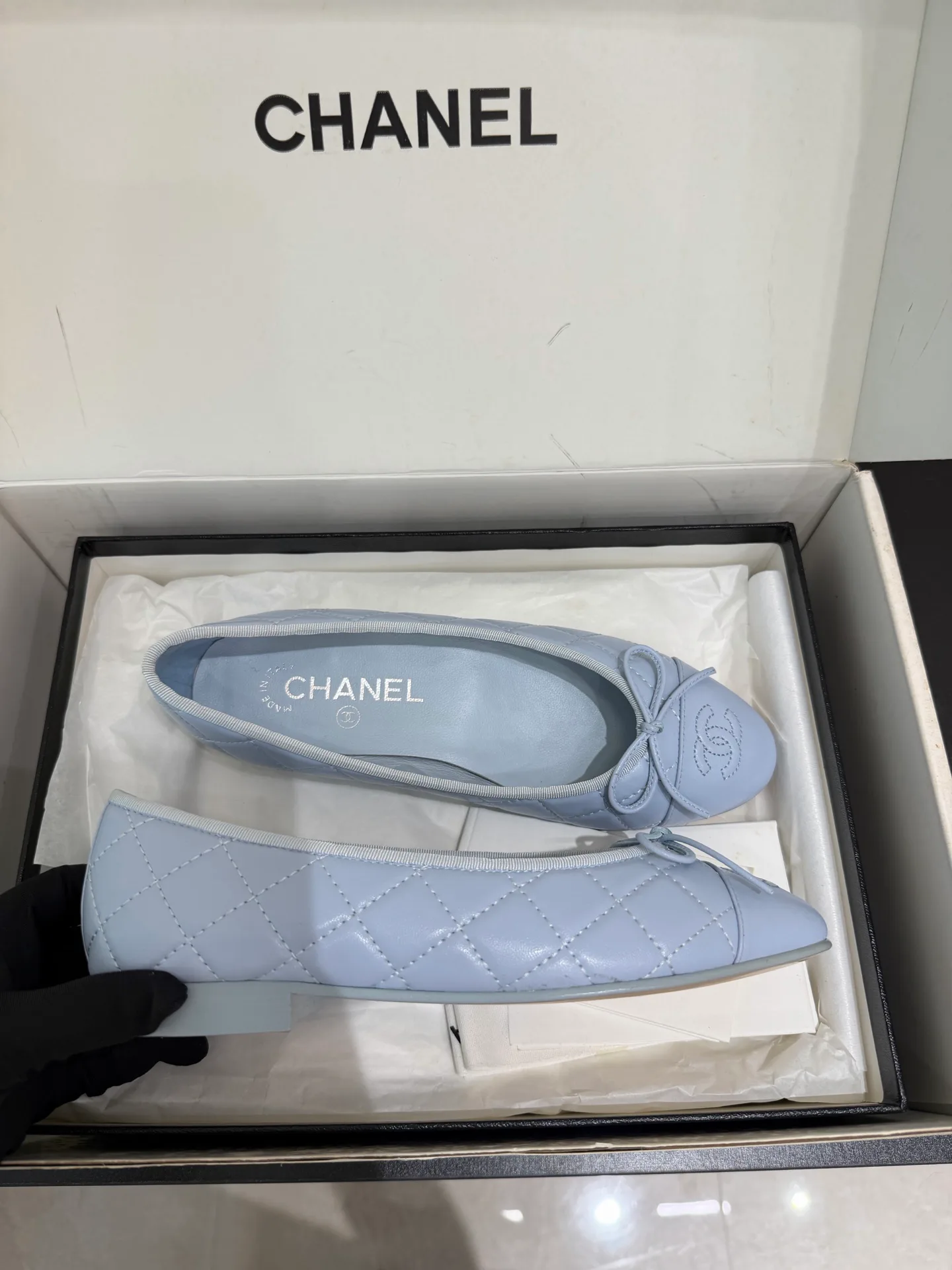 Women's Ballet Flats CHANEL 17956378