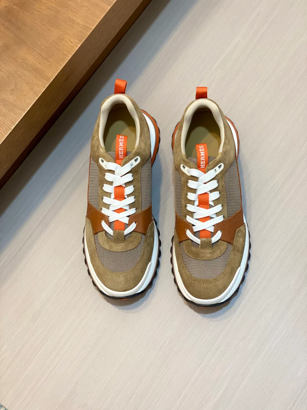 Men's Sneakers HERMES 18055271