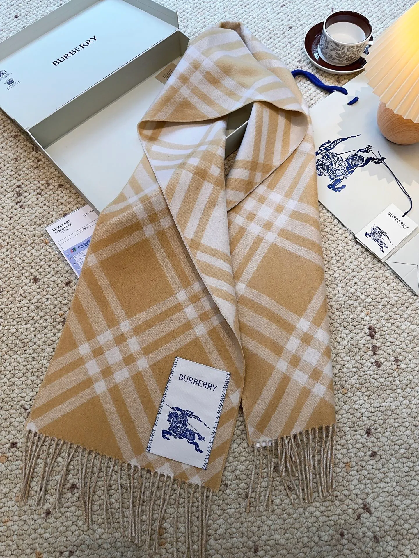 Scarves BURBERRY 18105487