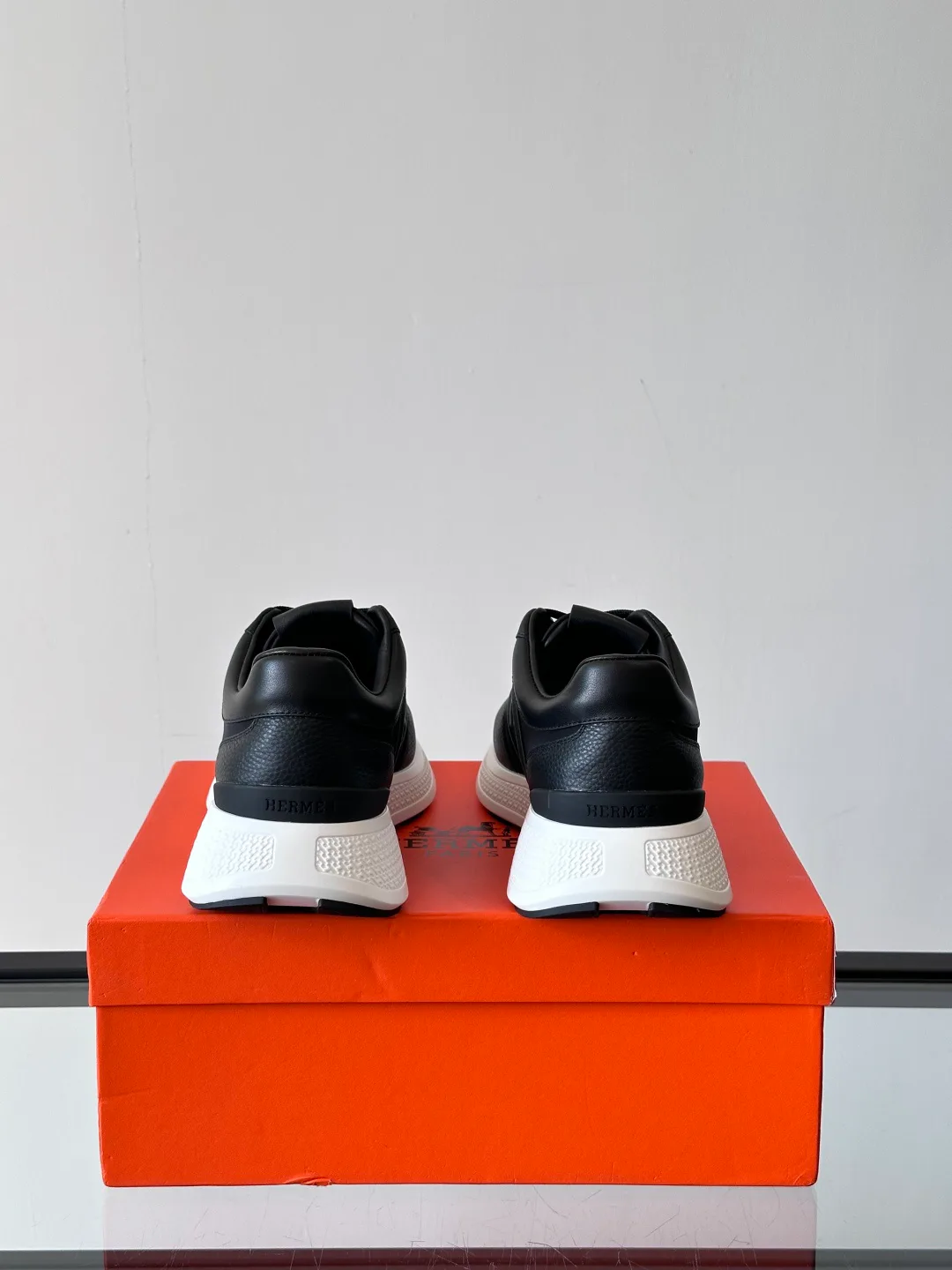 Men's Sneakers HERMES 17906829