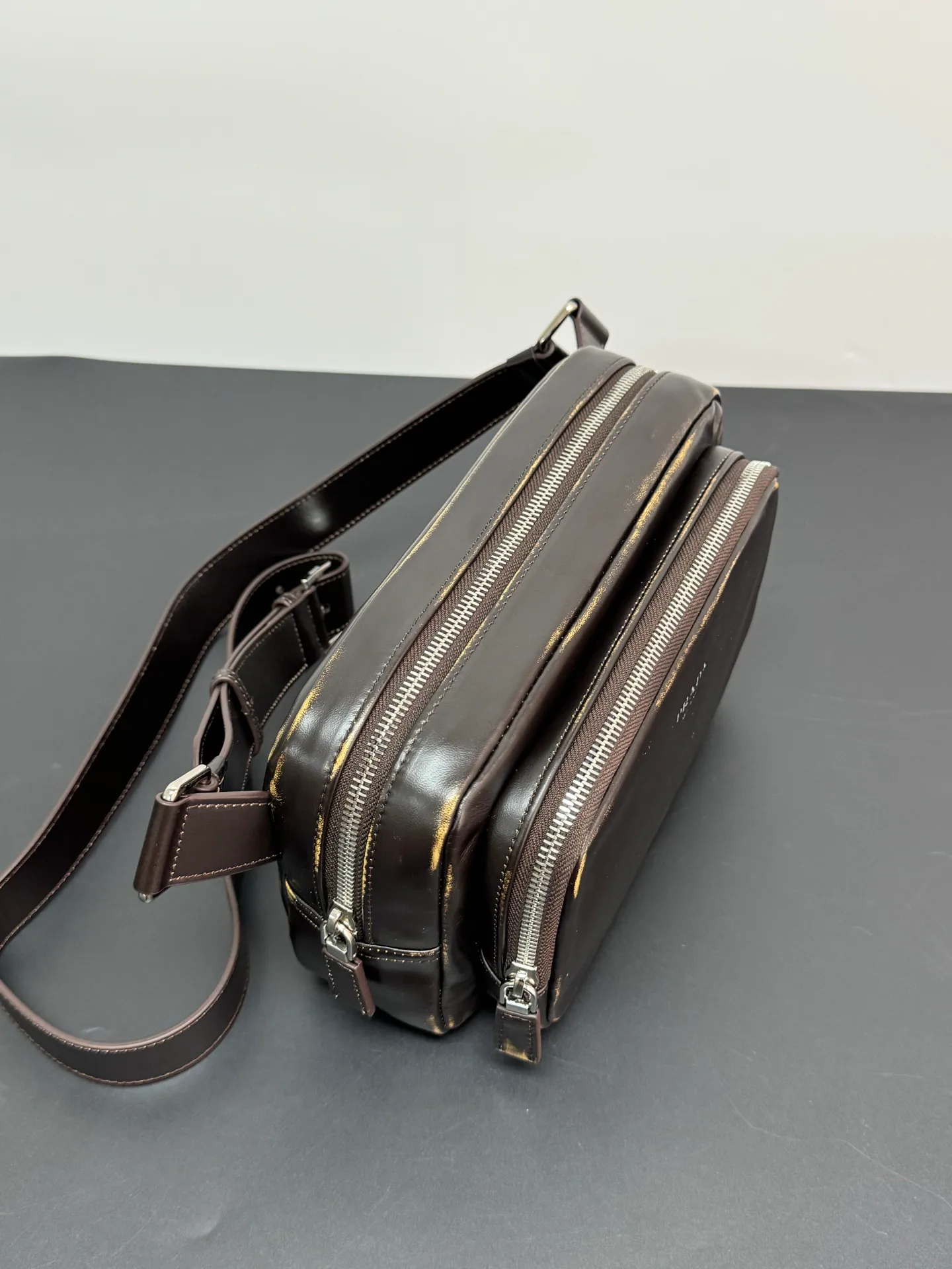 Сумки На Ремне Женские Prada 18573686