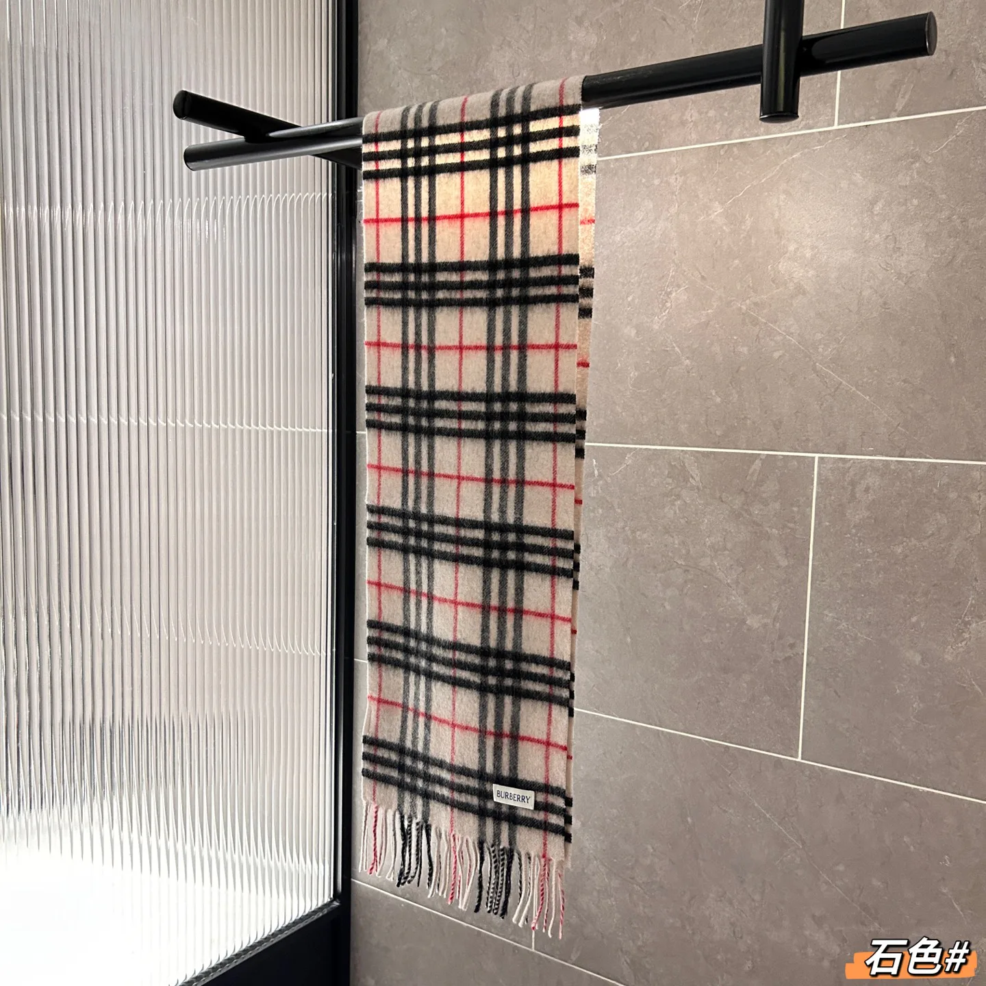 Scarves BURBERRY 18507397