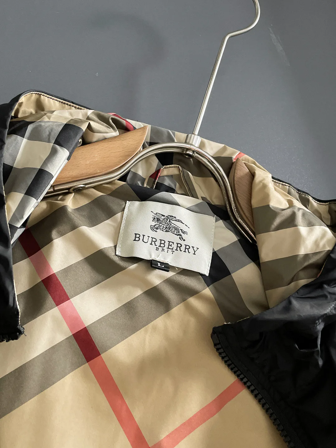 Men's Jackets And Down Jackets BURBERRY 17799708