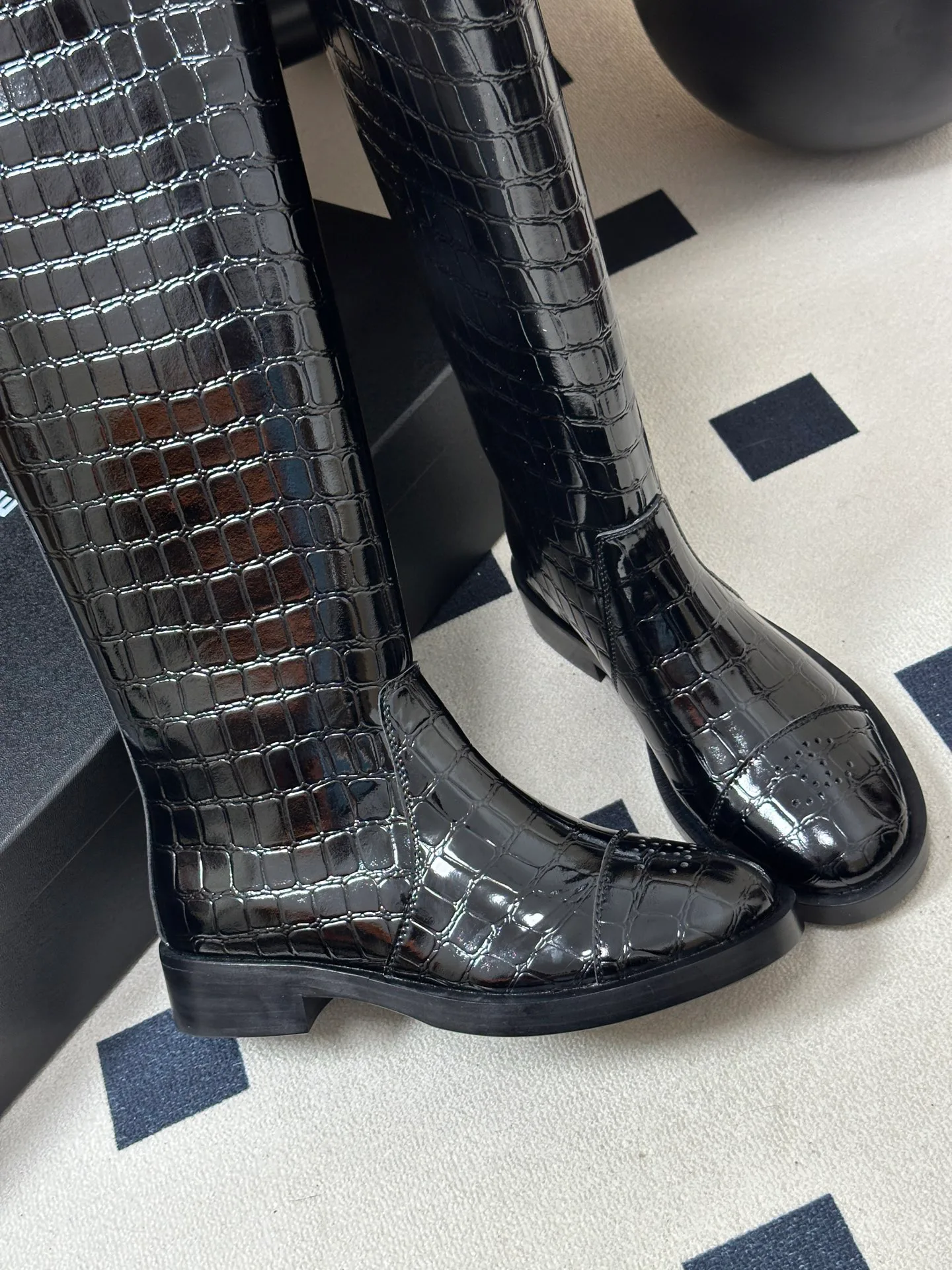 Women's Boots CHANEL 18048813