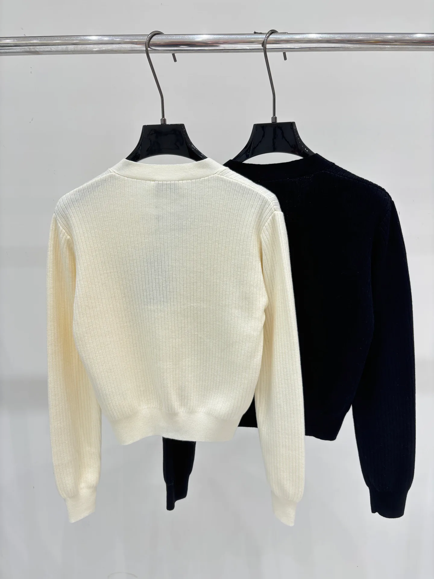 Women's Jumpers And Sweaters SAINT LAURENT 18434021