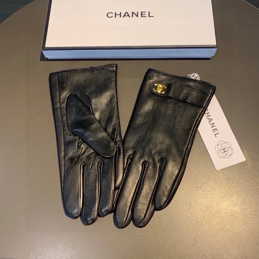 Gloves CHANEL 17562504