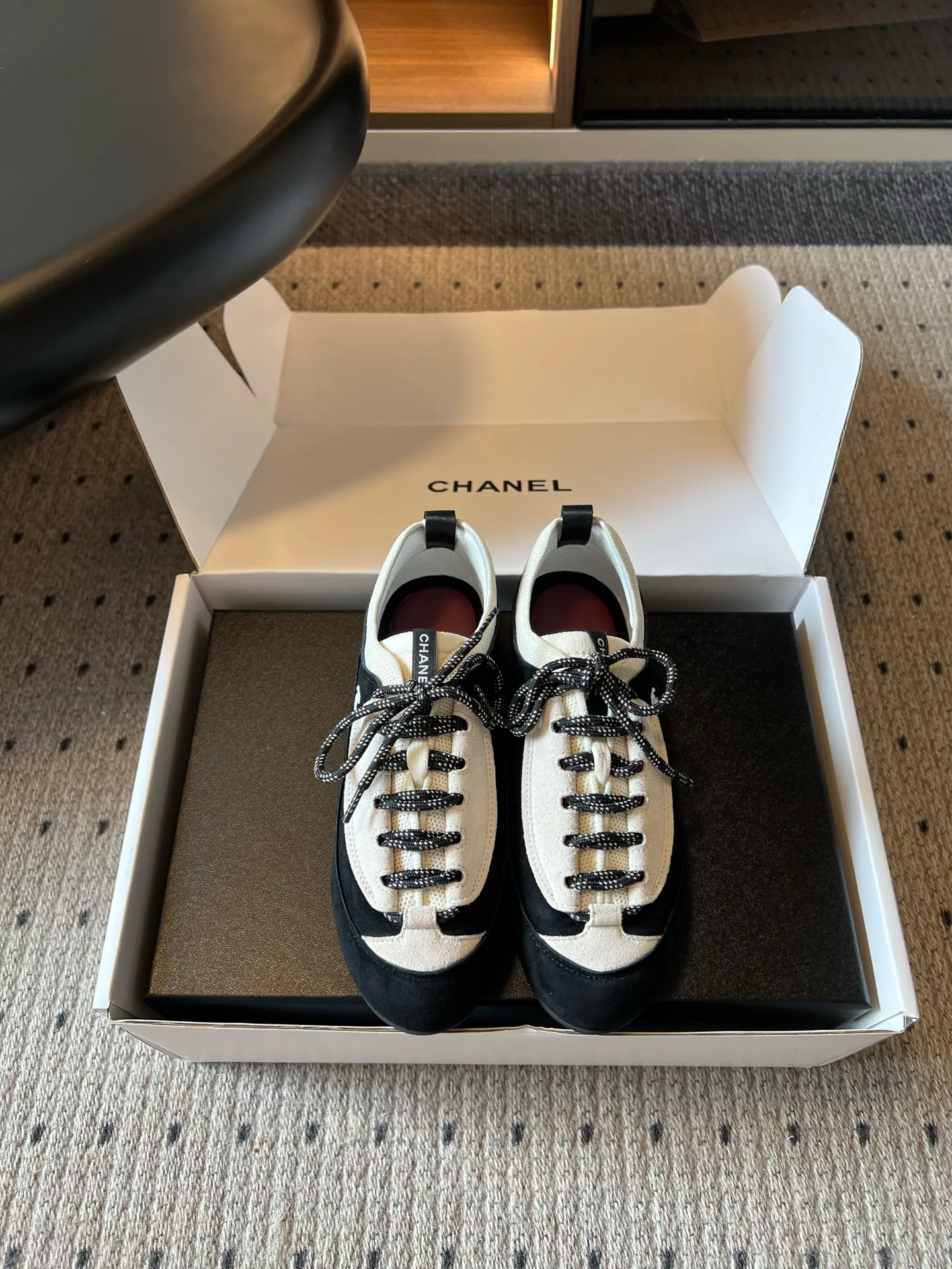 Women's Sneakers CHANEL 17419361