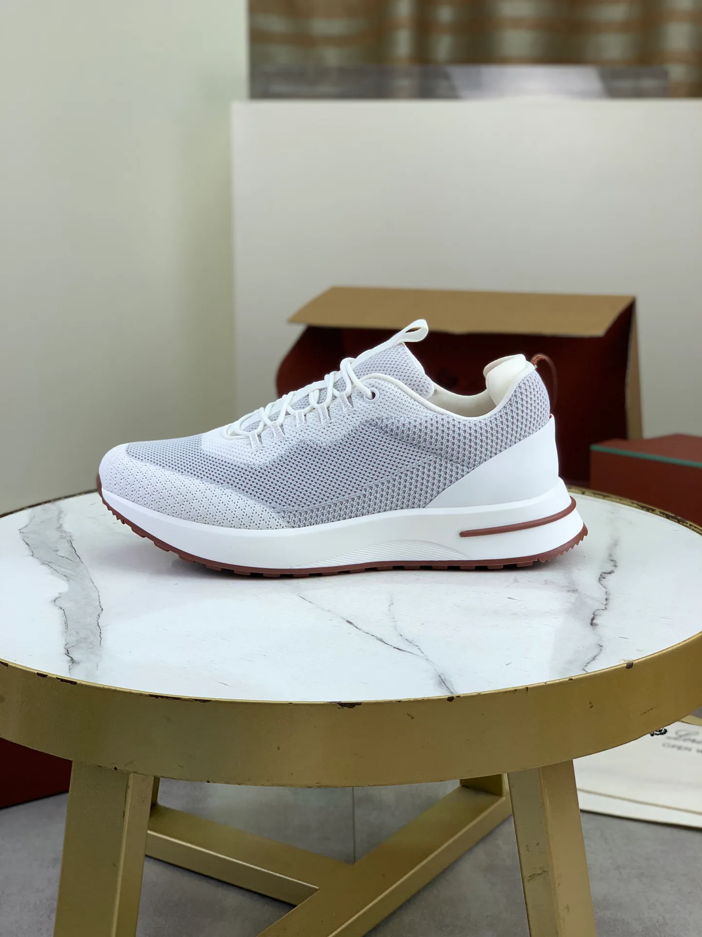 Men's Sneakers LORO PIANA 18365200