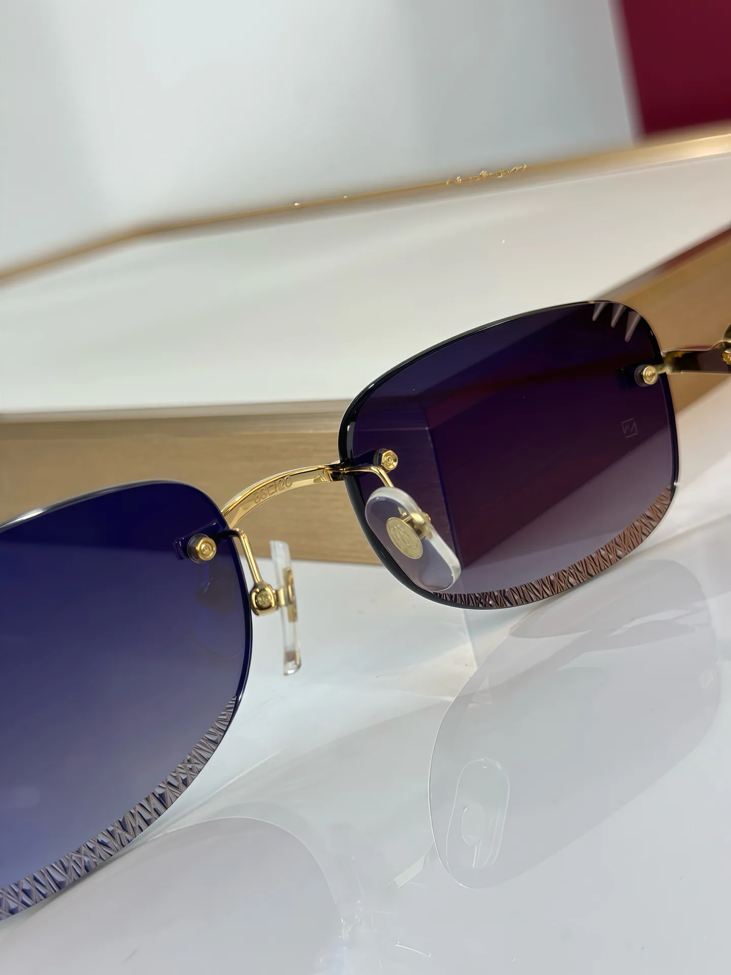 Glasses CARTIER 18060100