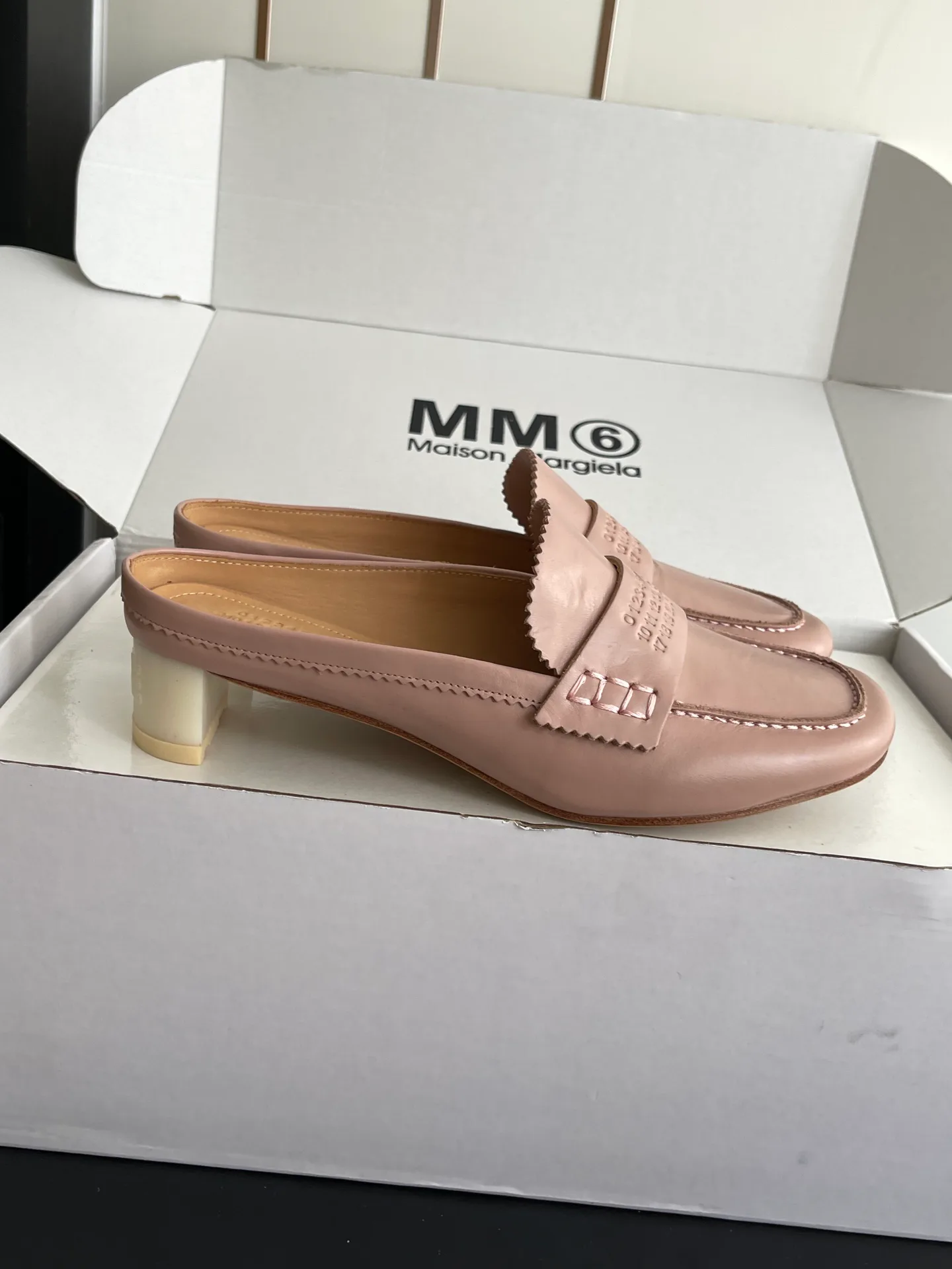 Women's Mules And Clogs MAISON MARGIELA 17554350
