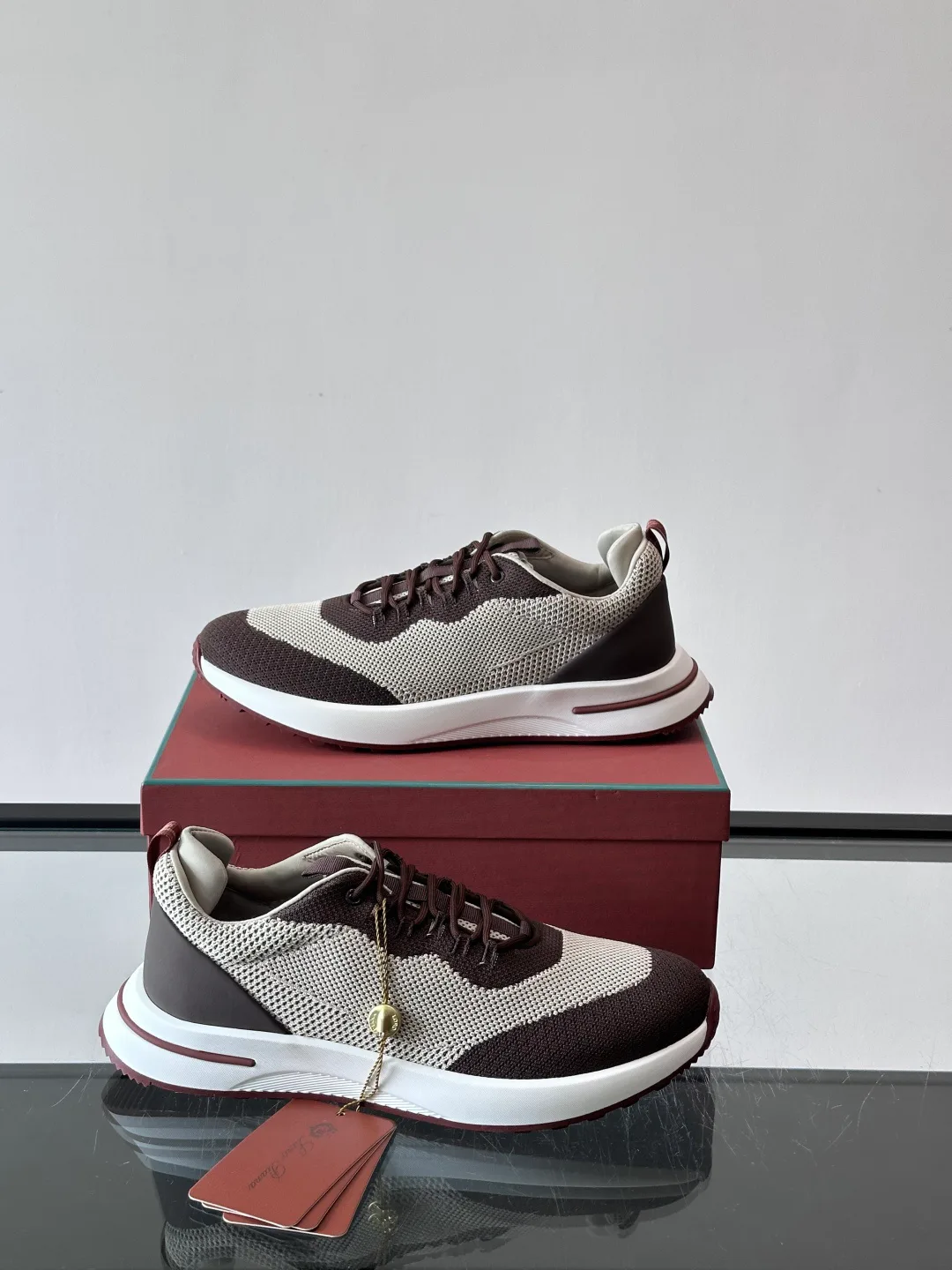 Men's Sneakers LORO PIANA 18265118