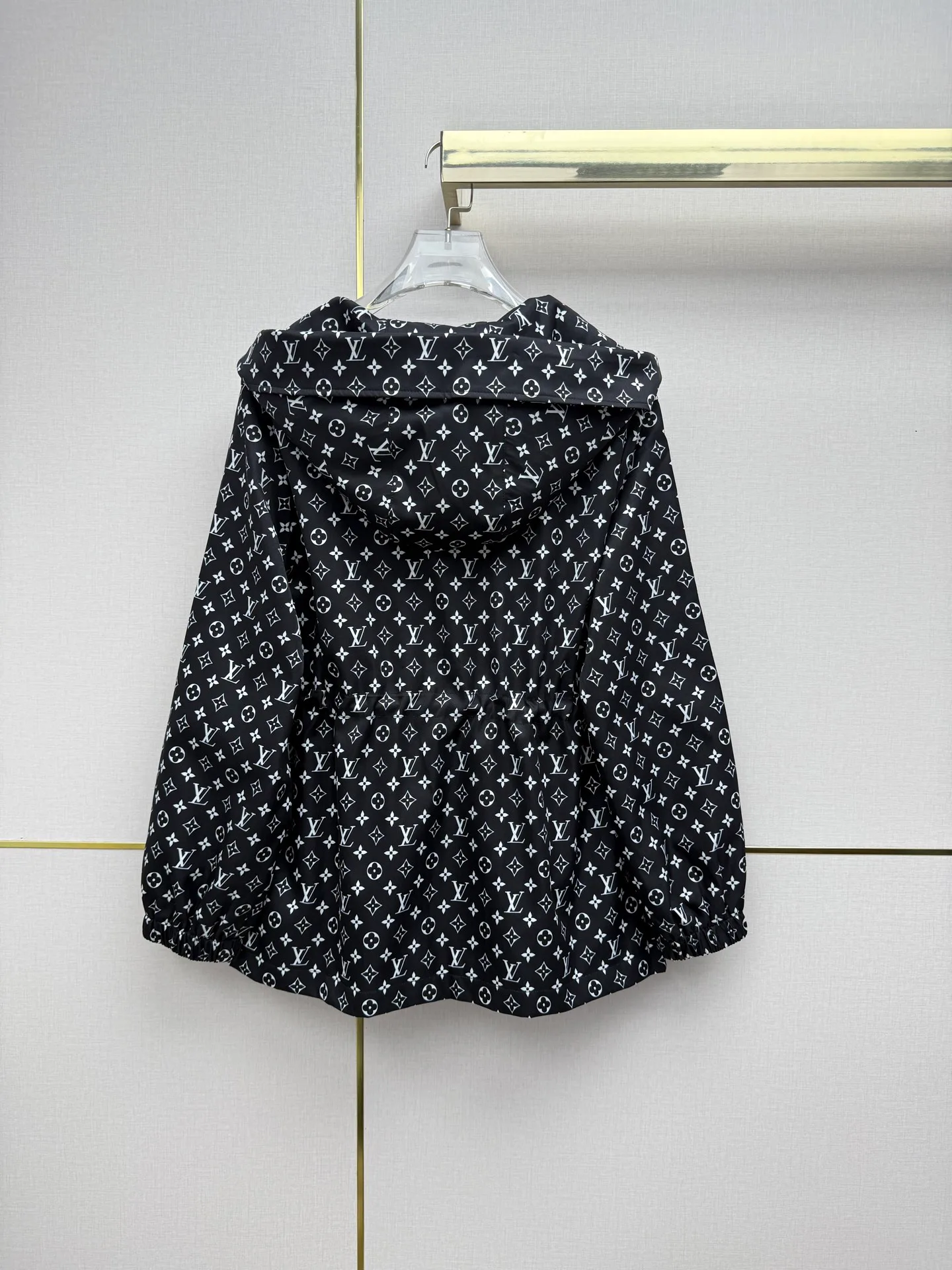 Women's Jackets And Down Jackets LOUIS VUITTON 18451105