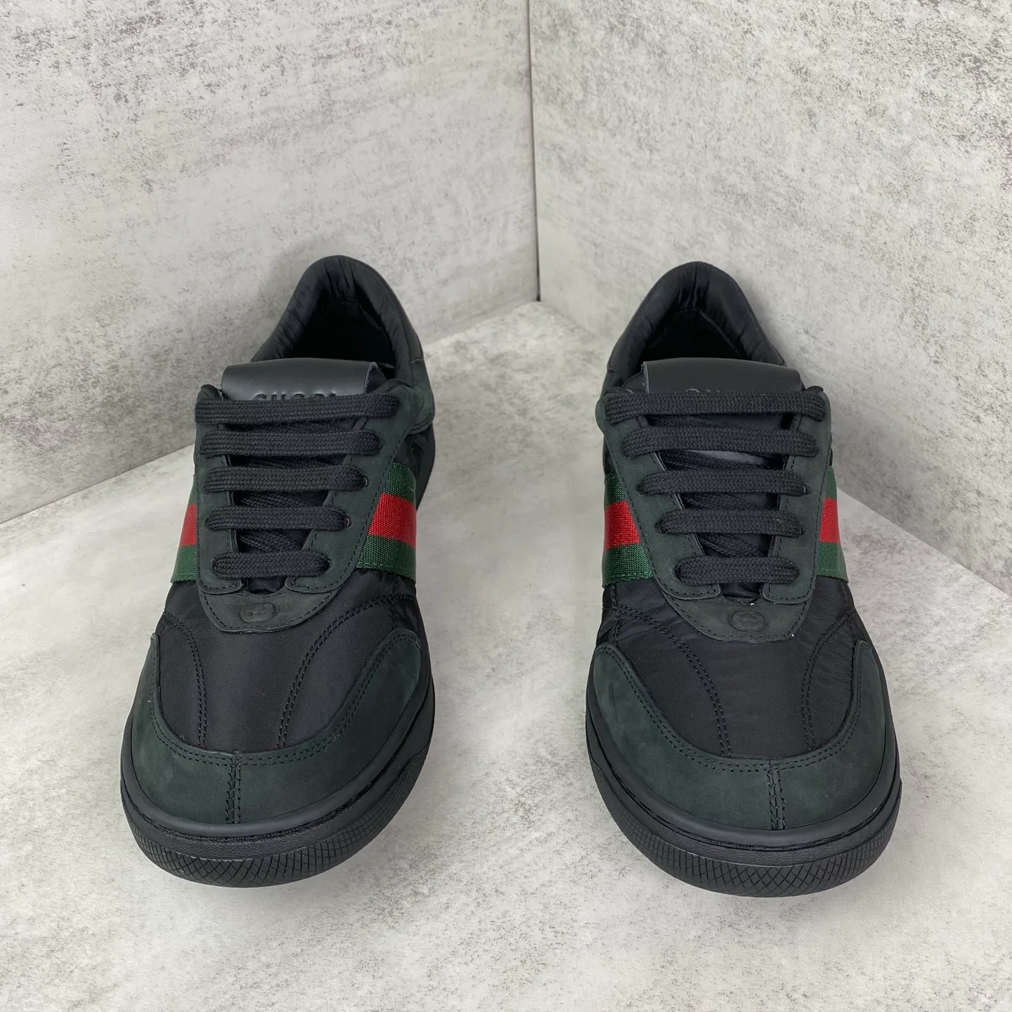 Women's Sneakers GUCCI 18283183