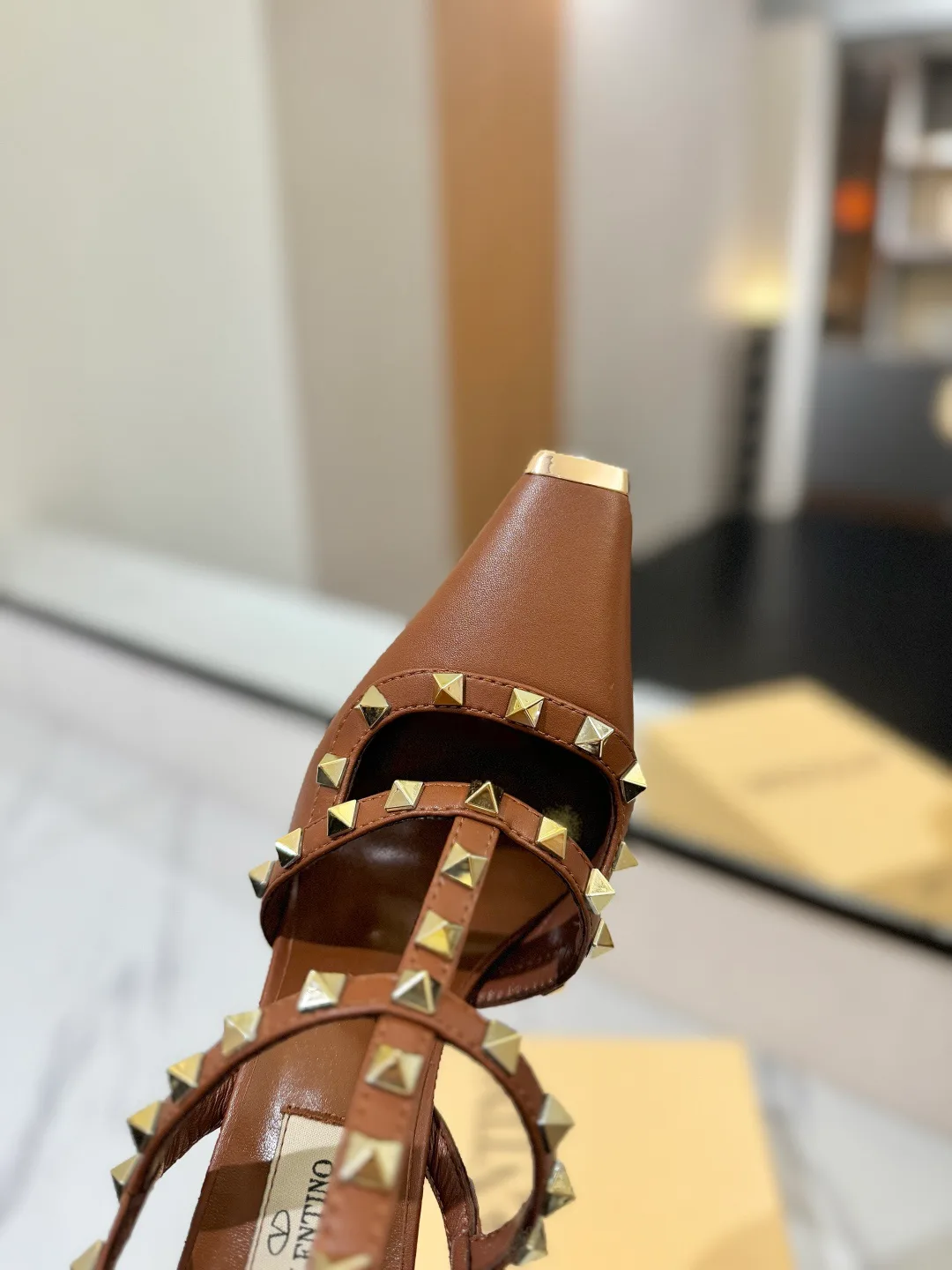 Women's Open-Toe Sandals VALENTINO 17366644