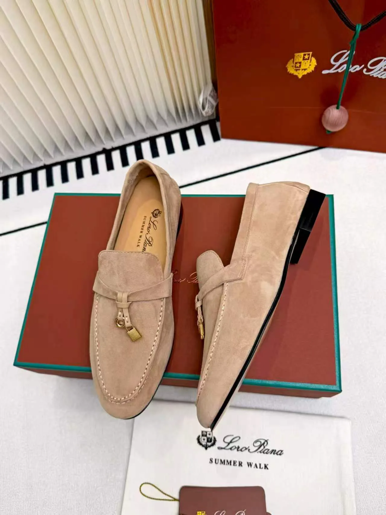 Women's Loafers And Moccasins LORO PIANA 17957161
