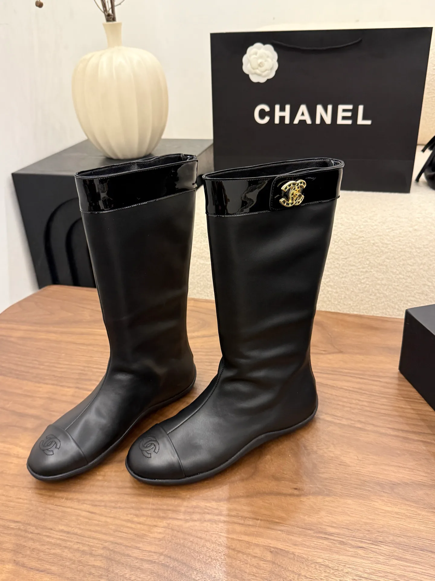 Women's Boots CHANEL 18223563