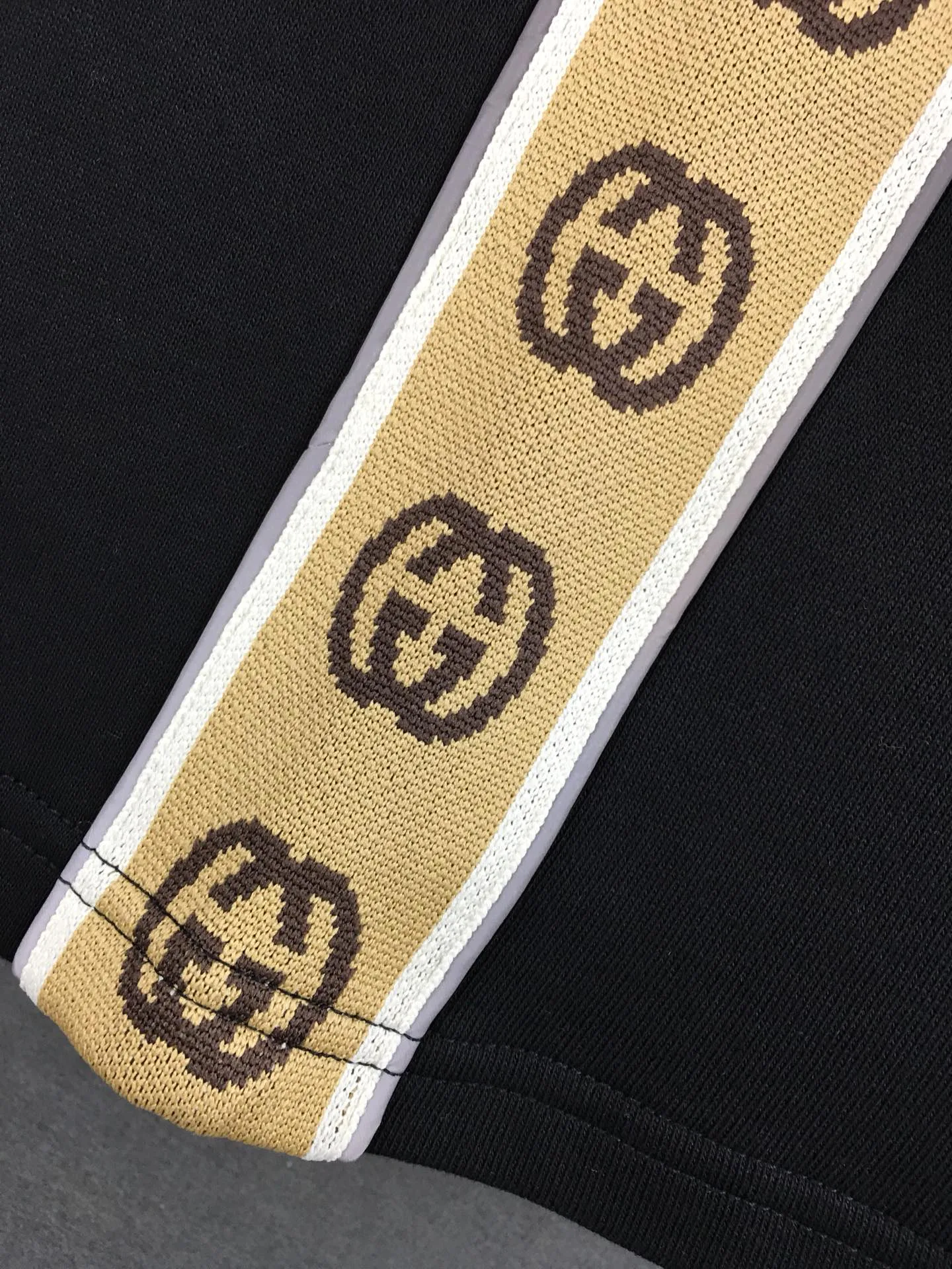 Men's Shorts GUCCI 17961264